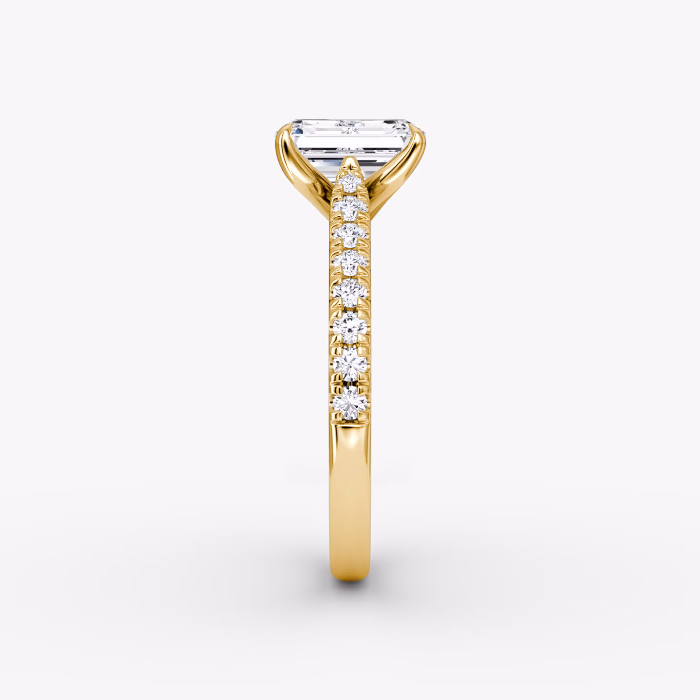 Anillo de compromiso Trellis Cathedral | Esmeralda | 18k | Oro amarillo | bandAccent: Pavé | diamondOrientation: vertical | caratWeight: other