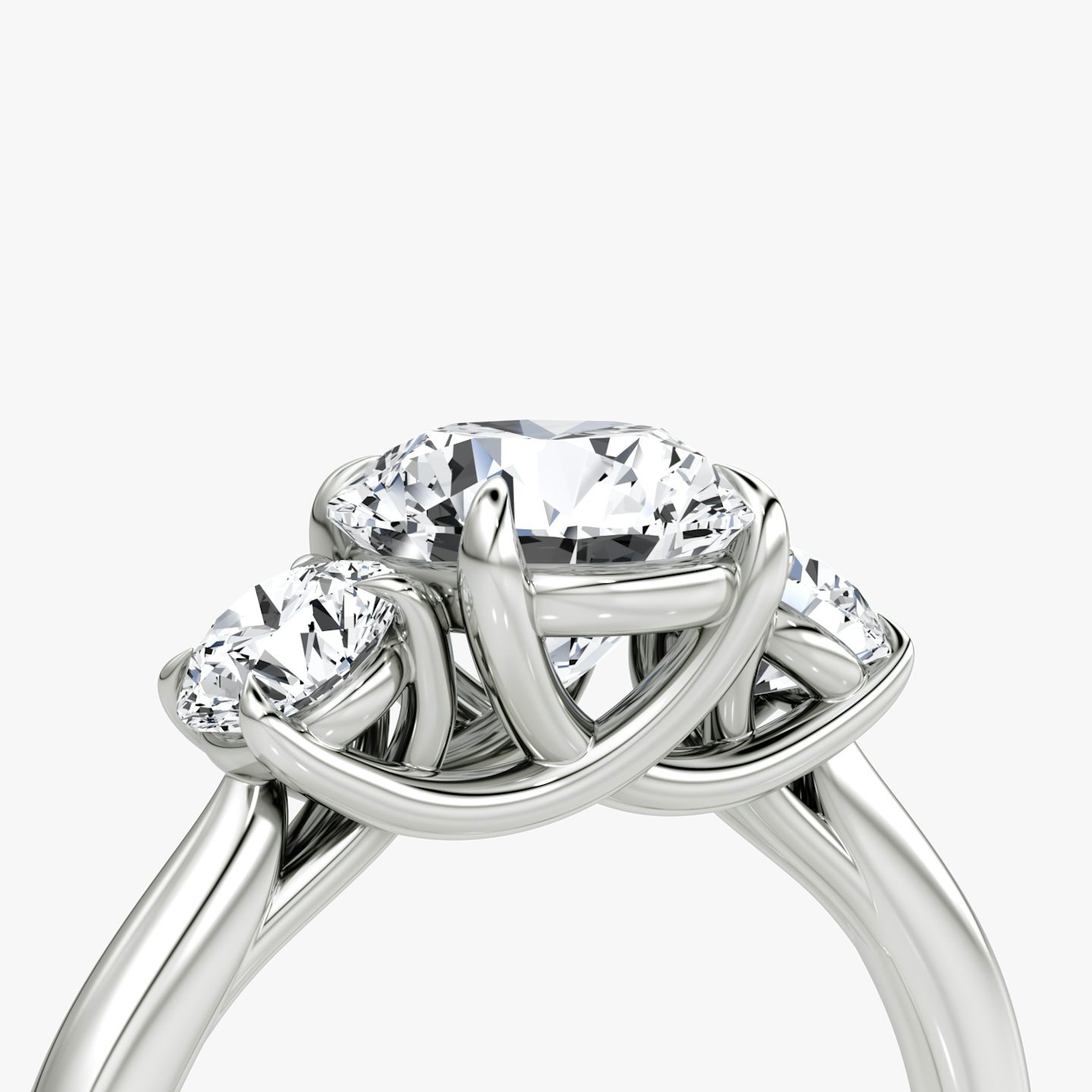 Trellis Three Stone | Rund | Platin | bandAccent: Ohne Pavé-Besatz | caratWeight: 1.0ct | diamondOrientation: vertical