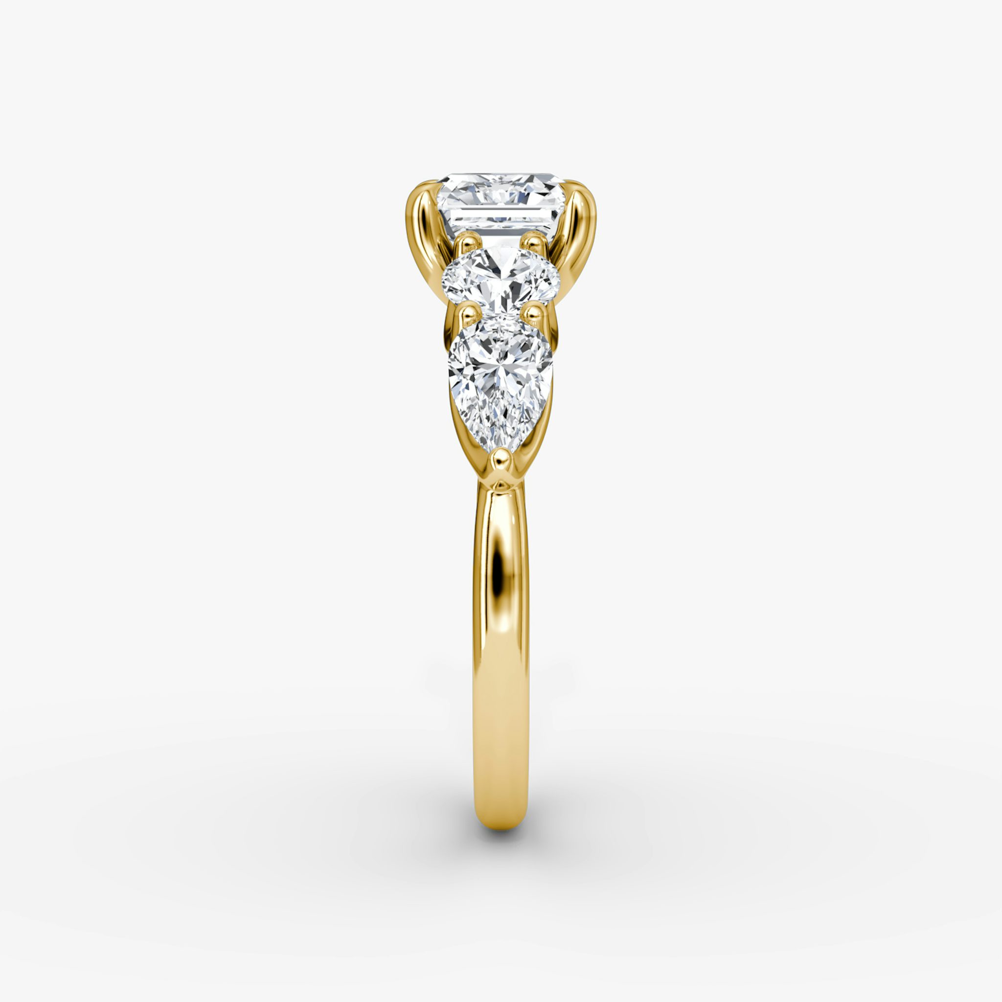 The Mixed Shape | Asscher | 18k | Yellow Gold | bandAccent: Plain | sideStoneOrientation: horizontal | sideStoneShape: Round Brilliant and Pear | diamondOrientation: vertical | caratWeight: other