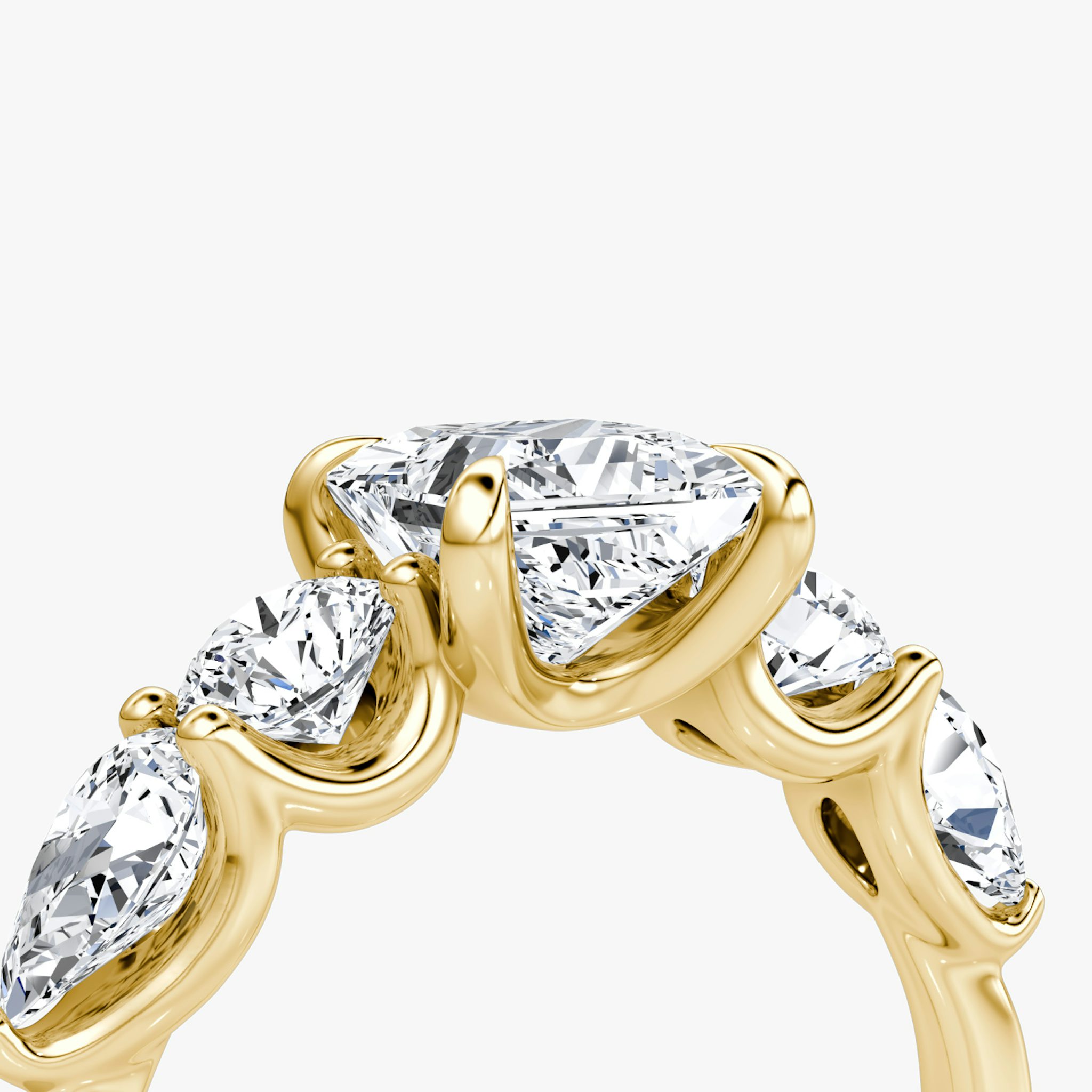 The Mixed Shape | Princess | 18k | Yellow Gold | bandAccent: Plain | sideStoneOrientation: horizontal | sideStoneShape: Round Brilliant and Pear | diamondOrientation: vertical | caratWeight: other