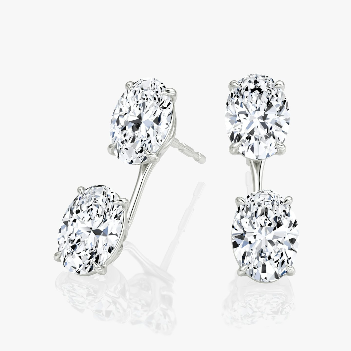 Solitaire Stud & Ear Jacket | 14k | Or blanc | bottomDiamondShape: Ovale | topDiamondShape: Ovale | caratWeight: 2ct
