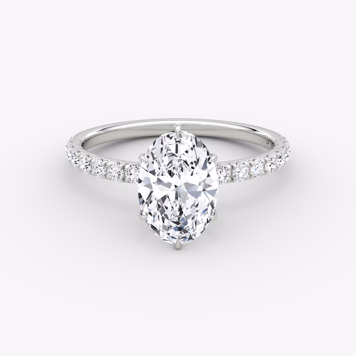 V | Oval | Platino | bandAccent: Pavé | diamondOrientation: vertical | caratWeight: other