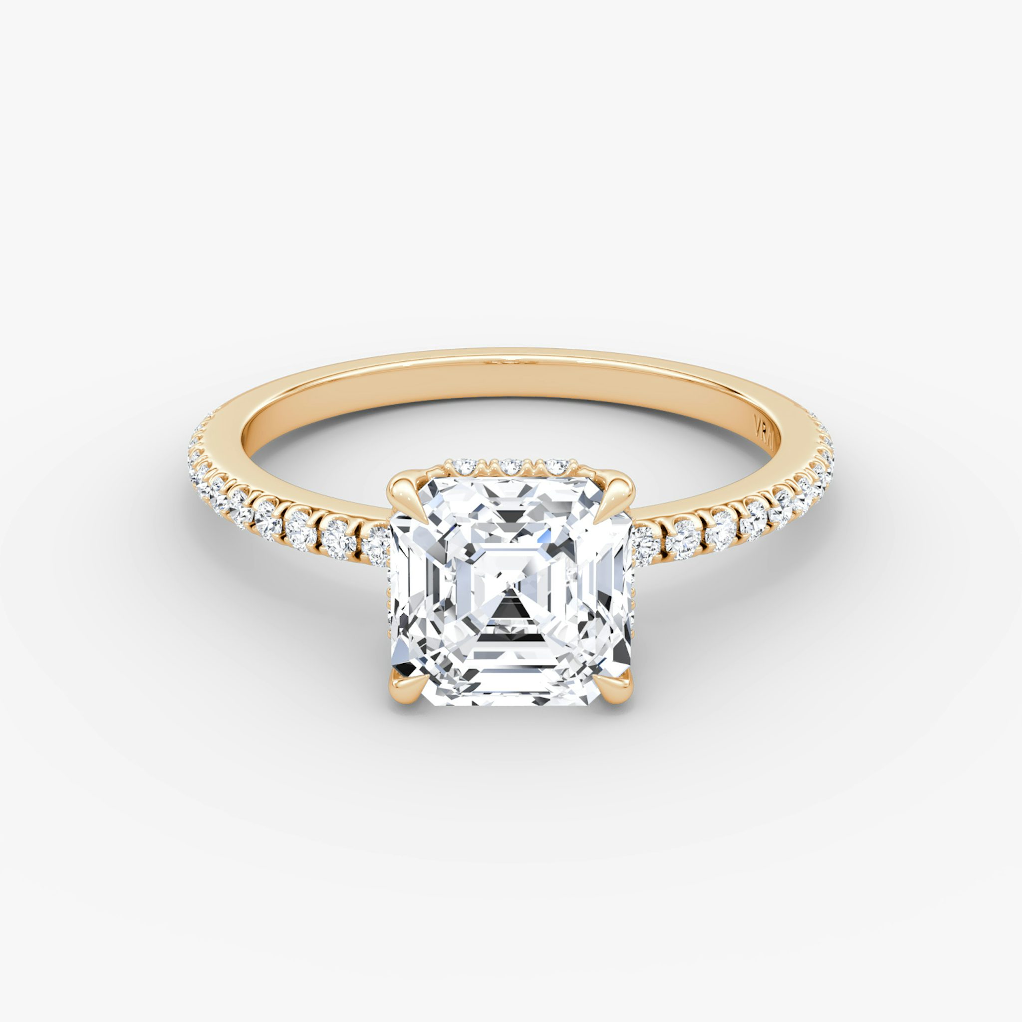 Anillo de compromiso Signature | Asscher | 14k | Oro rosa | bandAccent: Pavé | bandWidth: standard | hiddenHalo: yes | diamondOrientation: horizontal | caratWeight: other