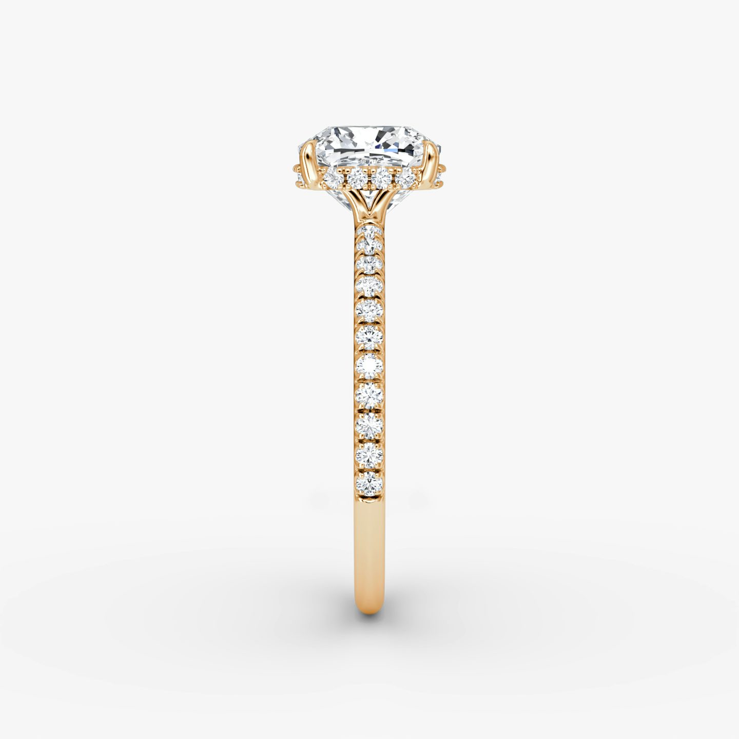 Bague de fiançailles Signature  | Coussin | 14k | Or rose | bandAccent: Pavé | bandWidth: standard | hiddenHalo: yes | diamondOrientation: vertical | caratWeight: other