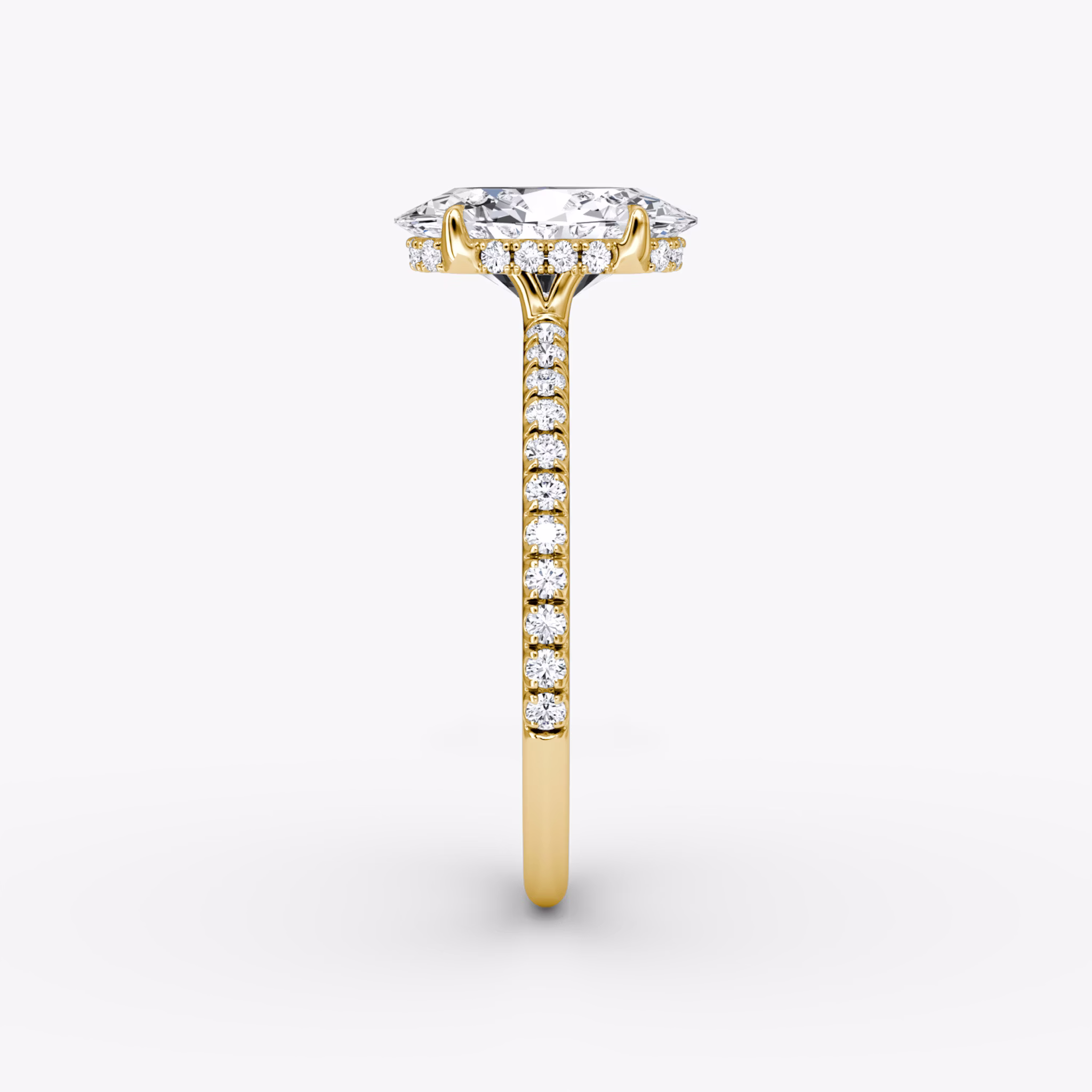 The Signature | oval | 18k | yellow-gold | bandAccent: pave | bandWidth: standard | hiddenHalo: yes | diamondOrientation: vertical | caratWeight: other