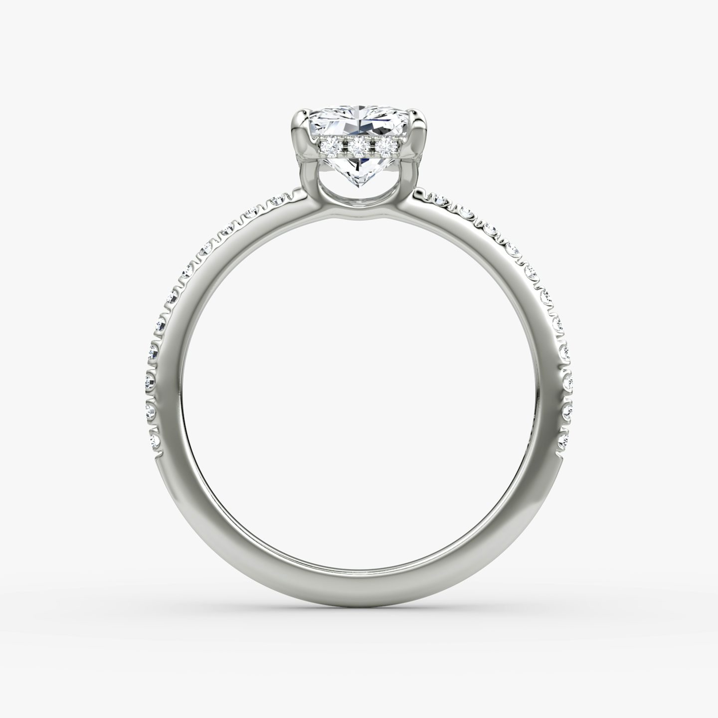 Signature | Radiant | Platin | bandAccent: Mit Pavé-Besatz | bandWidth: standard | hiddenHalo: yes | diamondOrientation: vertical | caratWeight: other