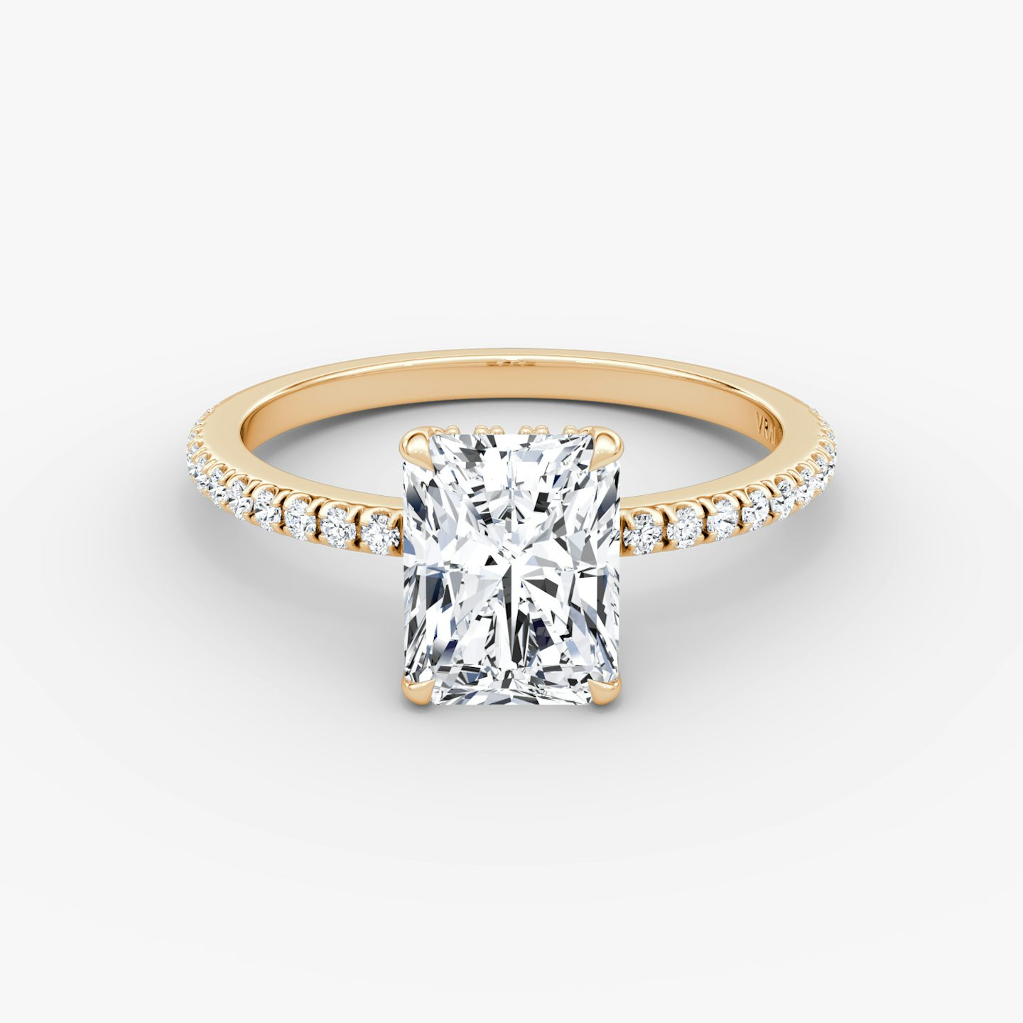 Signature | Radiant | 14k | Roségold | bandAccent: Mit Pavé-Besatz | bandWidth: standard | hiddenHalo: yes | diamondOrientation: vertical | caratWeight: other