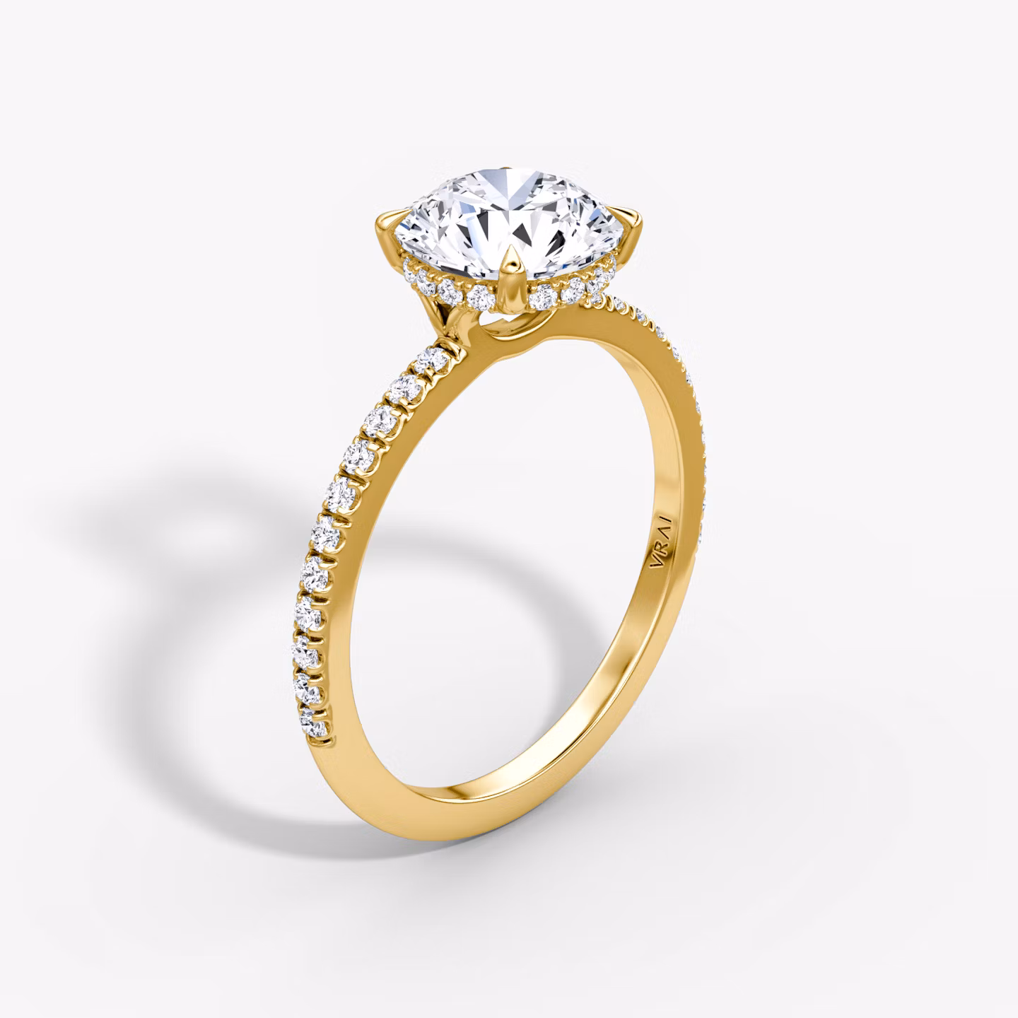 The Signature Round Brilliant | Yellow Gold