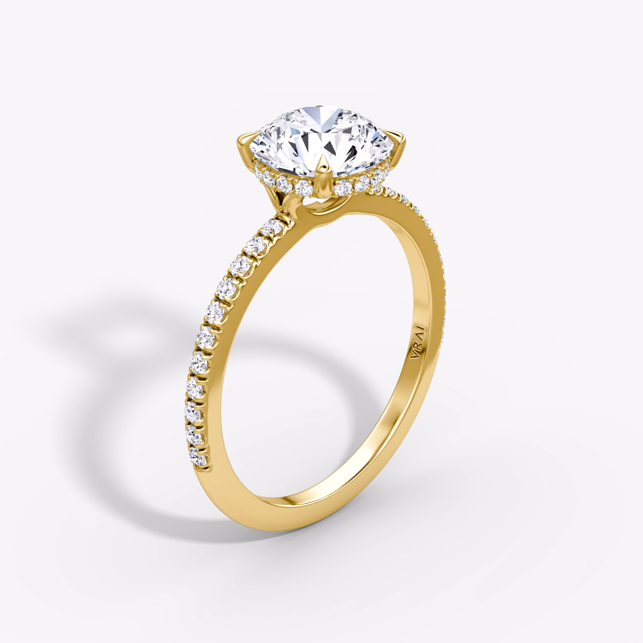 The Signature Round Brilliant | Yellow Gold