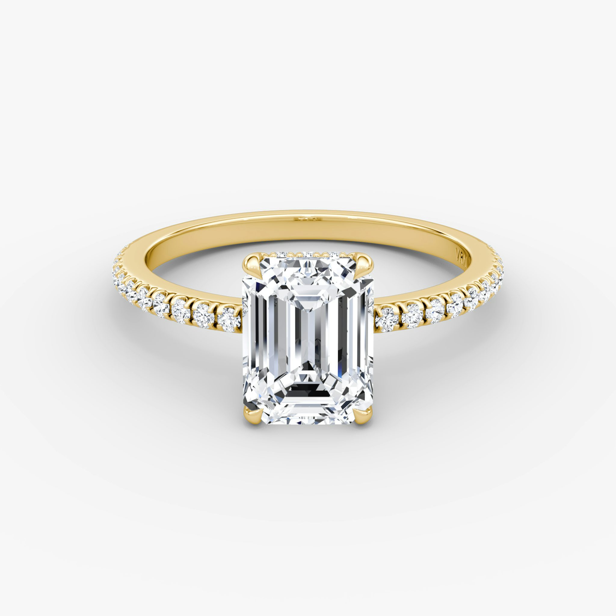 The Signature | Emerald | 18k | Yellow Gold | bandAccent: Pavé | bandWidth: standard | hiddenHalo: yes | diamondOrientation: vertical | caratWeight: other