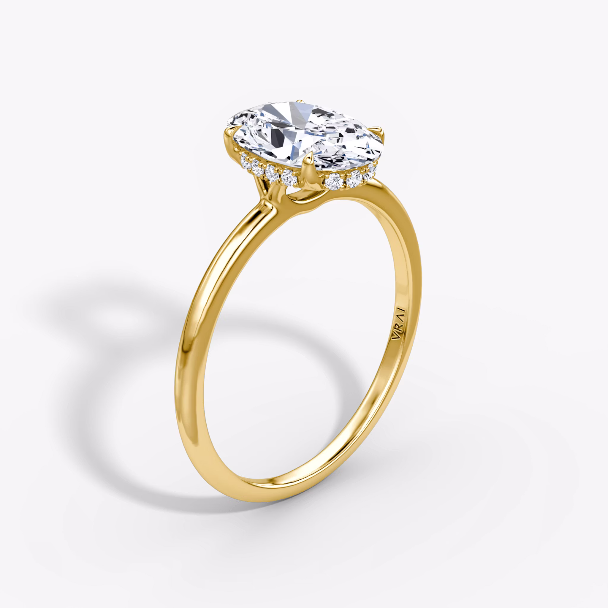 The Signature Oval | Yellow Gold