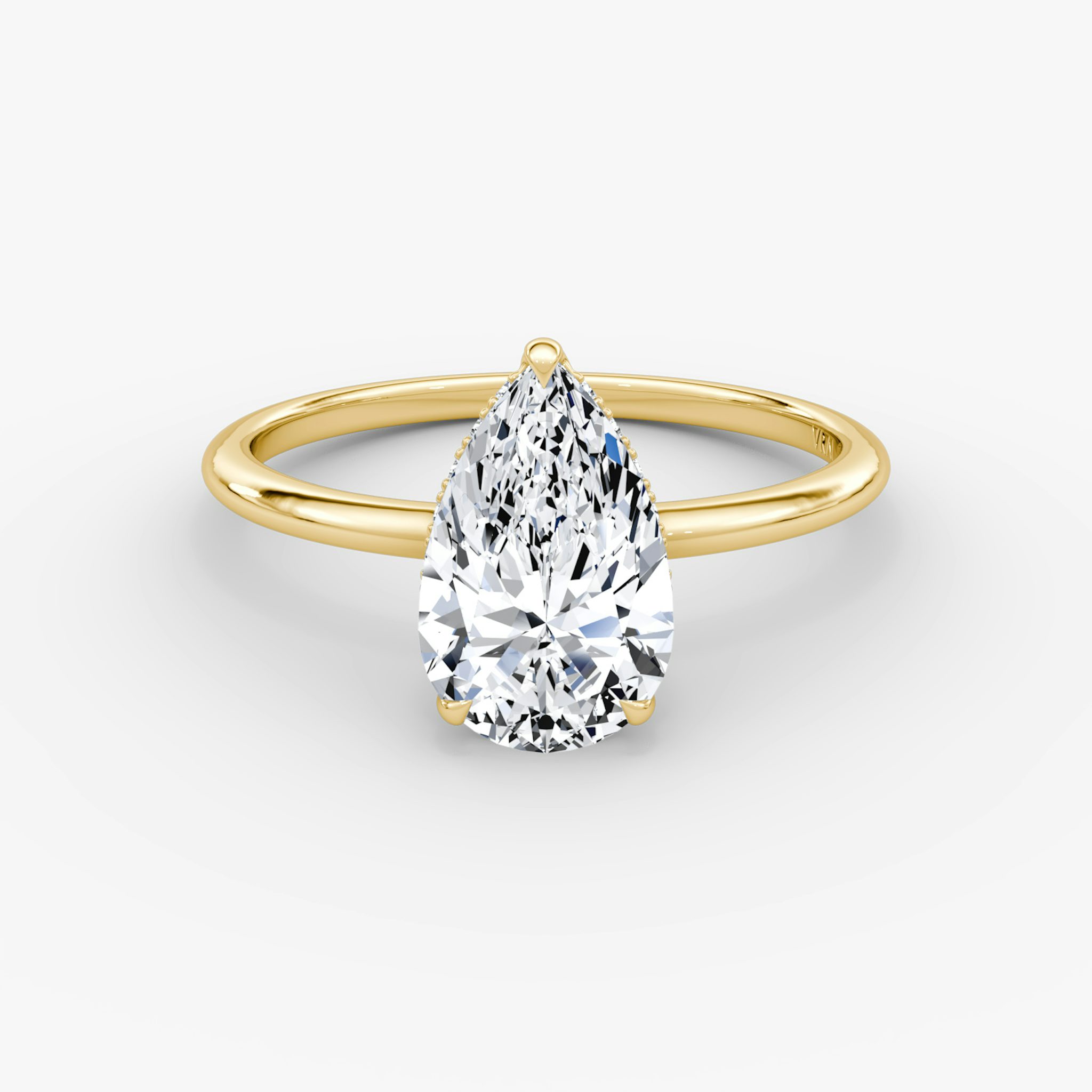 The Signature | Pear | 18k | Yellow Gold | bandAccent: Plain | bandWidth: standard | hiddenHalo: yes | diamondOrientation: vertical | caratWeight: other