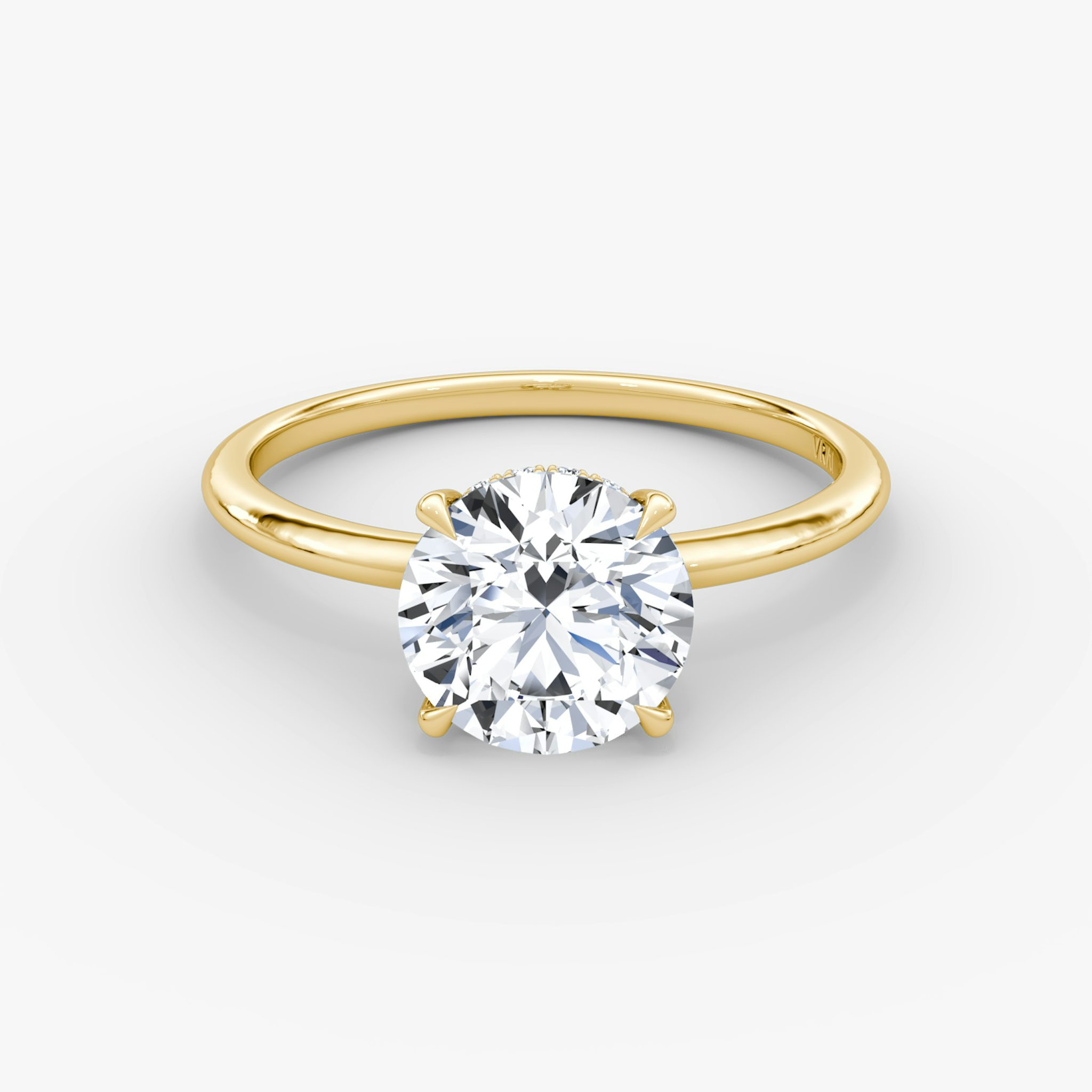 Signature | Rund | 18k | Gelbgold | bandAccent: Ohne Pavé-Besatz | bandWidth: standard | caratWeight: 2.0ct | hiddenHalo: yes | diamondOrientation: vertical