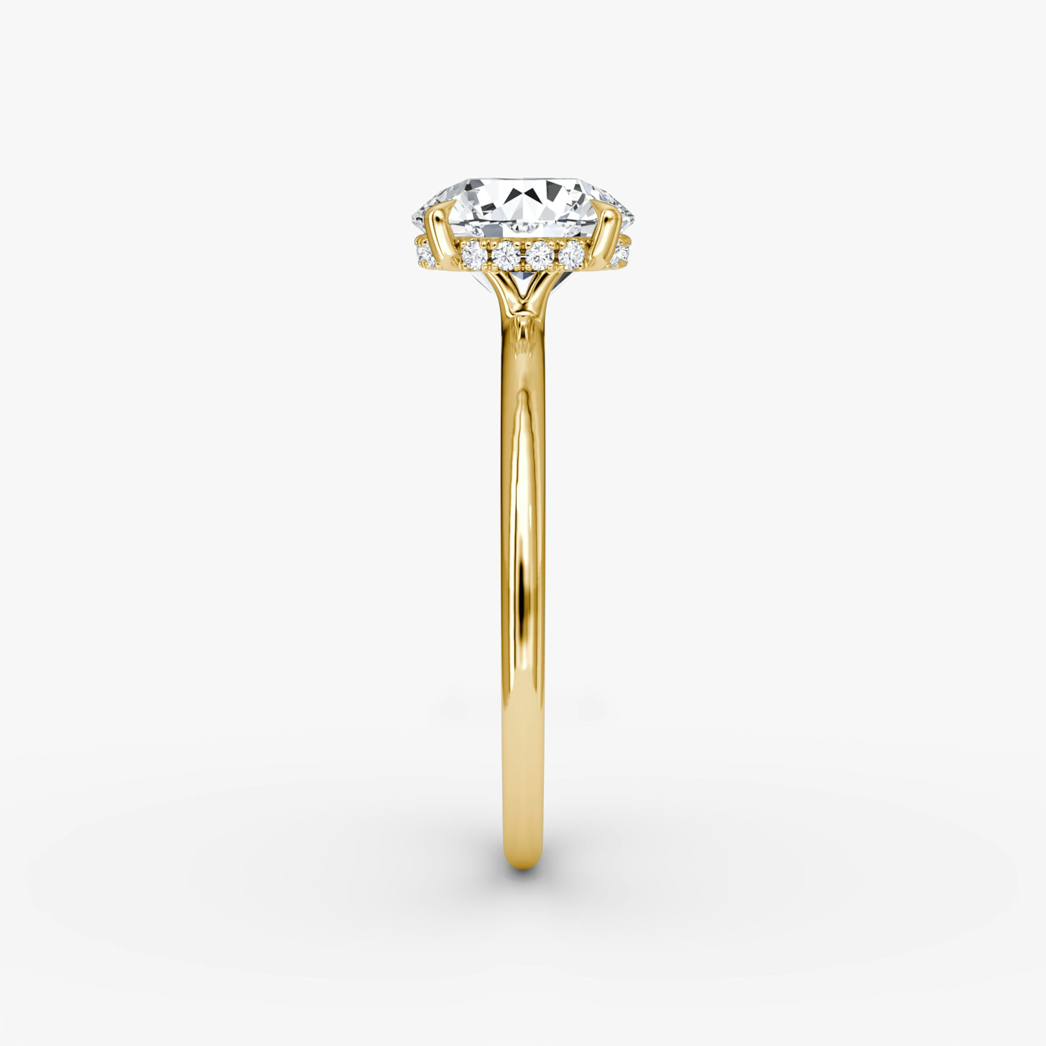 Signature | Rund | 18k | Gelbgold | bandAccent: Ohne Pavé-Besatz | bandWidth: standard | caratWeight: 2.0ct | hiddenHalo: yes | diamondOrientation: vertical
