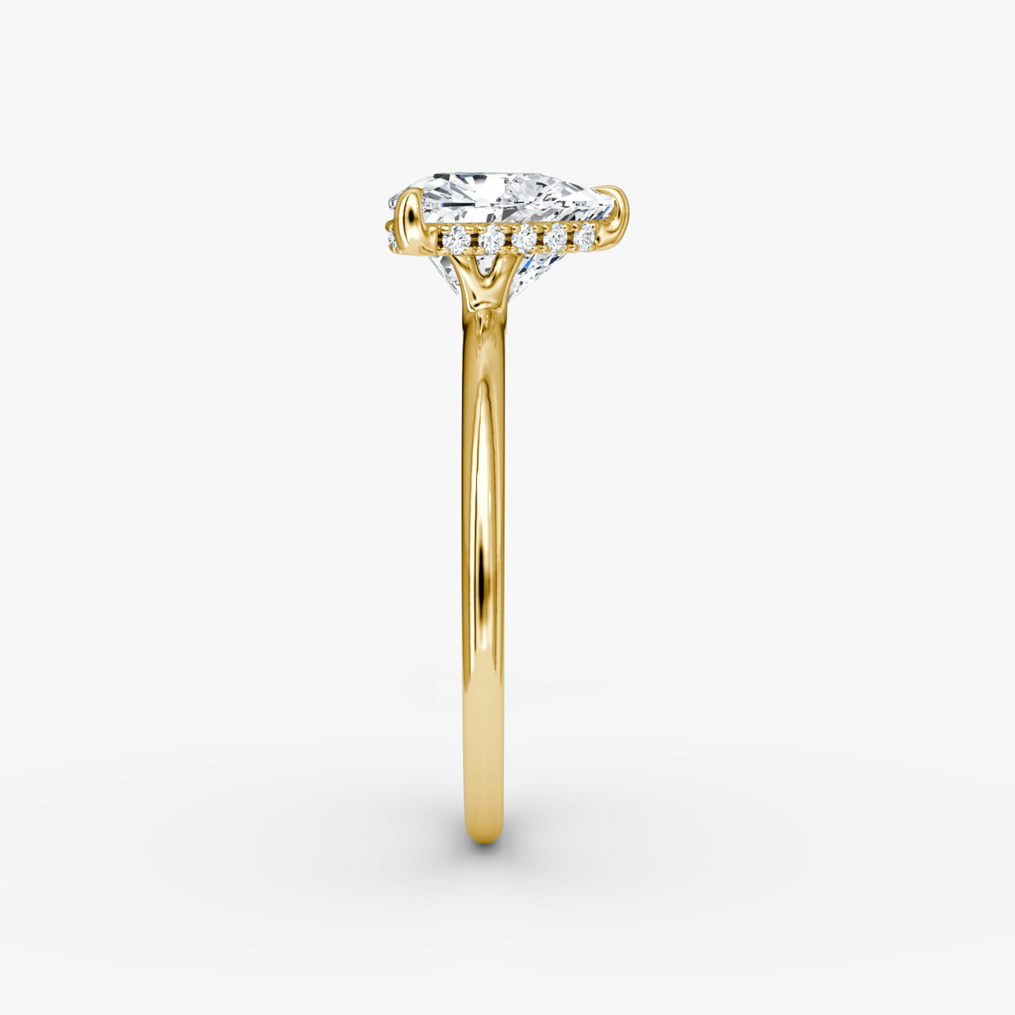 The Signature | Trillion | 18k | Yellow Gold | bandAccent: Plain | bandWidth: standard | hiddenHalo: yes | diamondOrientation: vertical | caratWeight: other