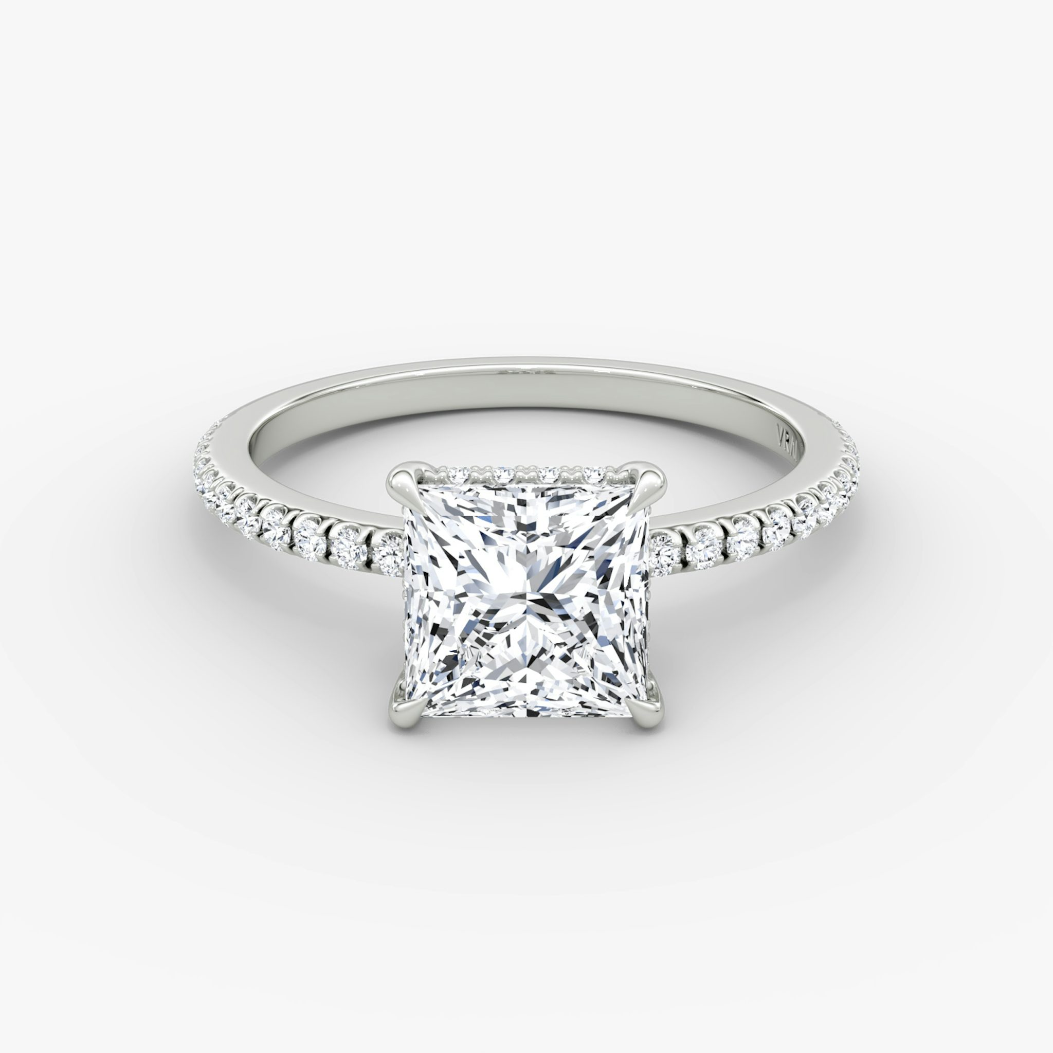 The Signature | Princess | 18k | White Gold | bandAccent: Pavé | bandWidth: standard | hiddenHalo: yes | diamondOrientation: vertical | caratWeight: other
