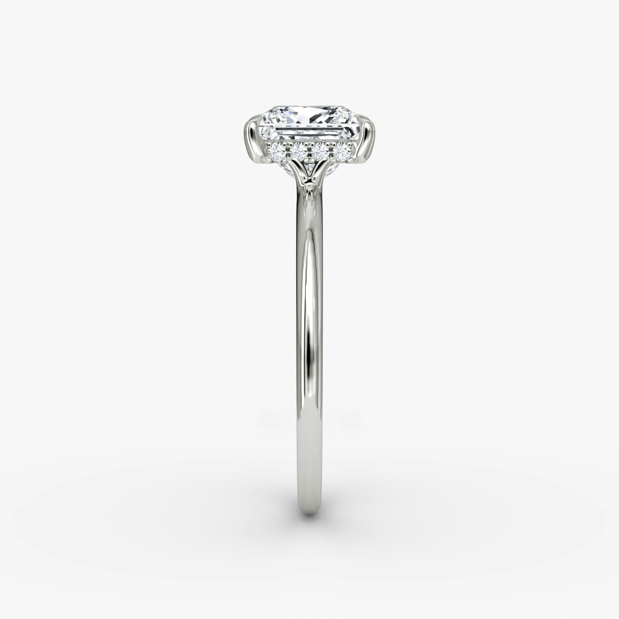 The Signature | Princess | 18k | White Gold | bandAccent: Plain | bandWidth: standard | hiddenHalo: yes | diamondOrientation: vertical | caratWeight: other