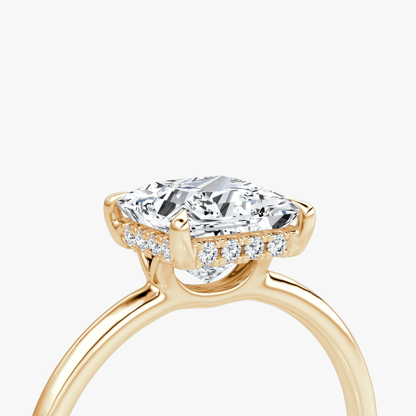 Anillo de compromiso Signature | Princesa | 14k | Oro rosa | bandAccent: Simple | bandWidth: standard | hiddenHalo: yes | diamondOrientation: vertical | caratWeight: other