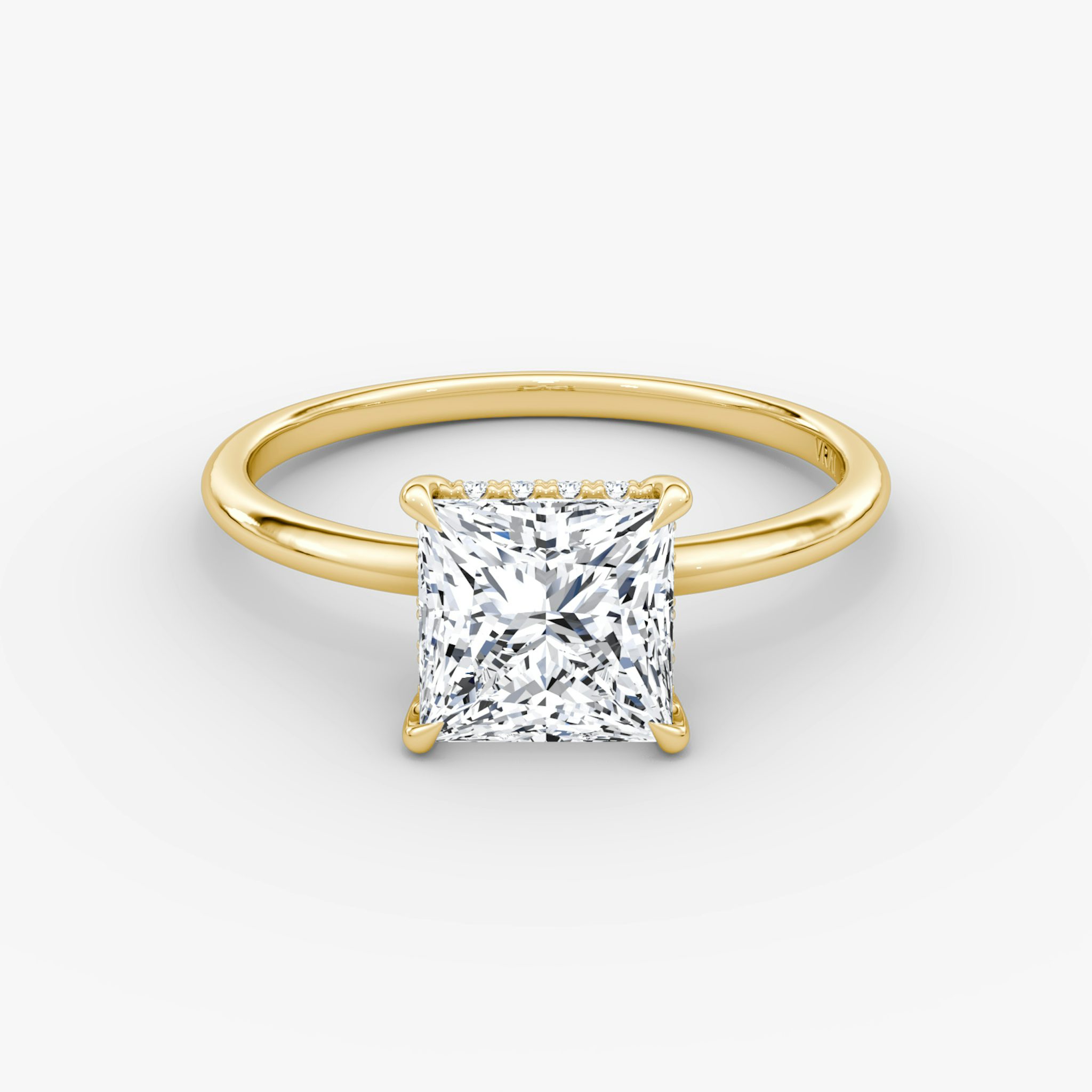 The Signature | Princess | 18k | Yellow Gold | bandAccent: Plain | bandWidth: standard | hiddenHalo: yes | diamondOrientation: vertical | caratWeight: other
