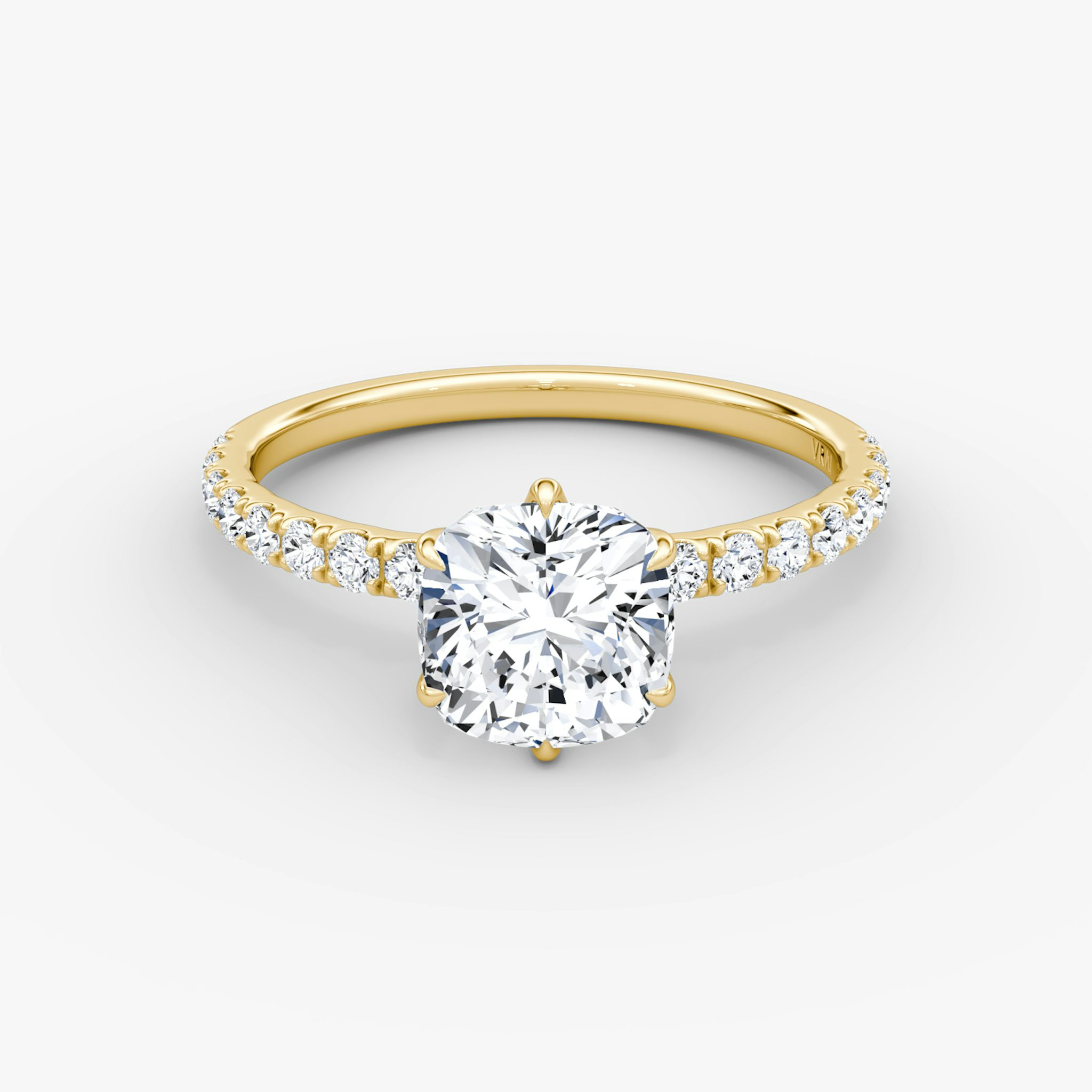 V | Cushion | 18k | Gelbgold | bandAccent: Mit Pavé-Besatz | diamondOrientation: vertical | caratWeight: other