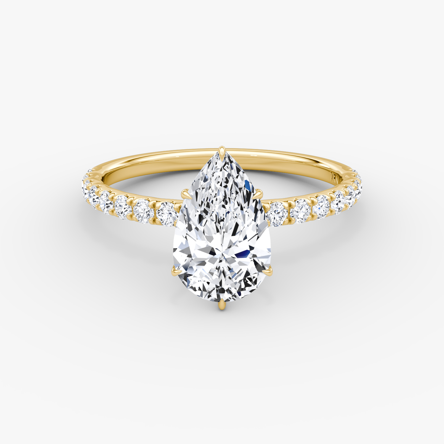 V | Pera | 18k | Oro amarillo | bandAccent: Pavé | diamondOrientation: vertical | caratWeight: other