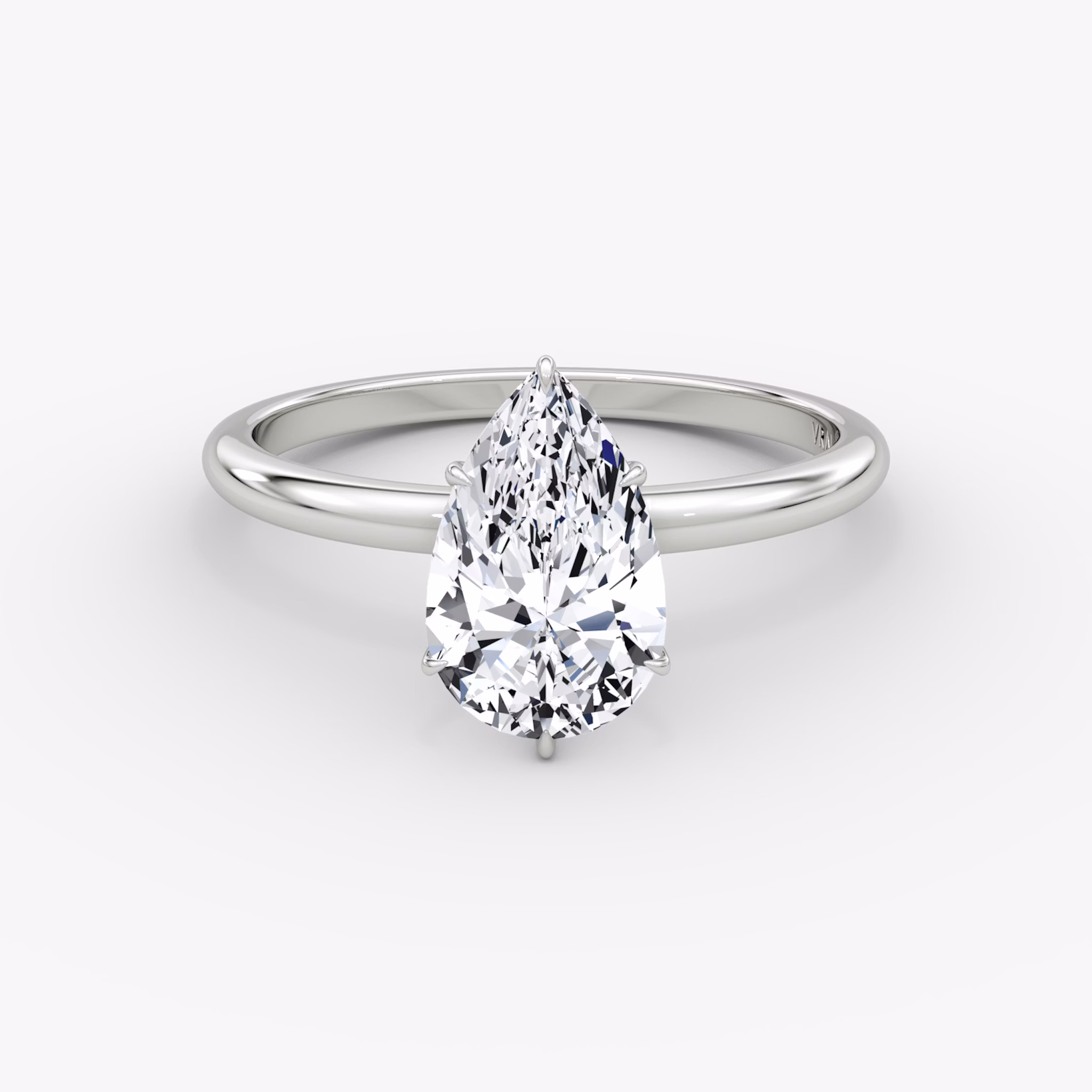 V | Poire | 18k | Or blanc | bandAccent: Simple | diamondOrientation: vertical | caratWeight: other