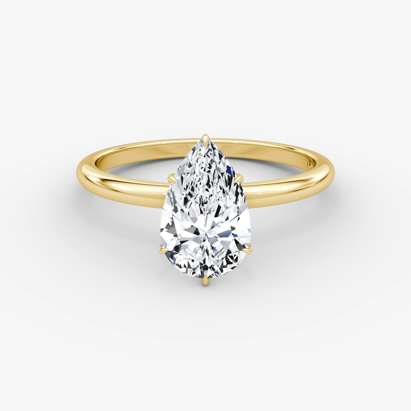 V | Pera | 18k | Oro amarillo | bandAccent: Simple | diamondOrientation: vertical | caratWeight: other