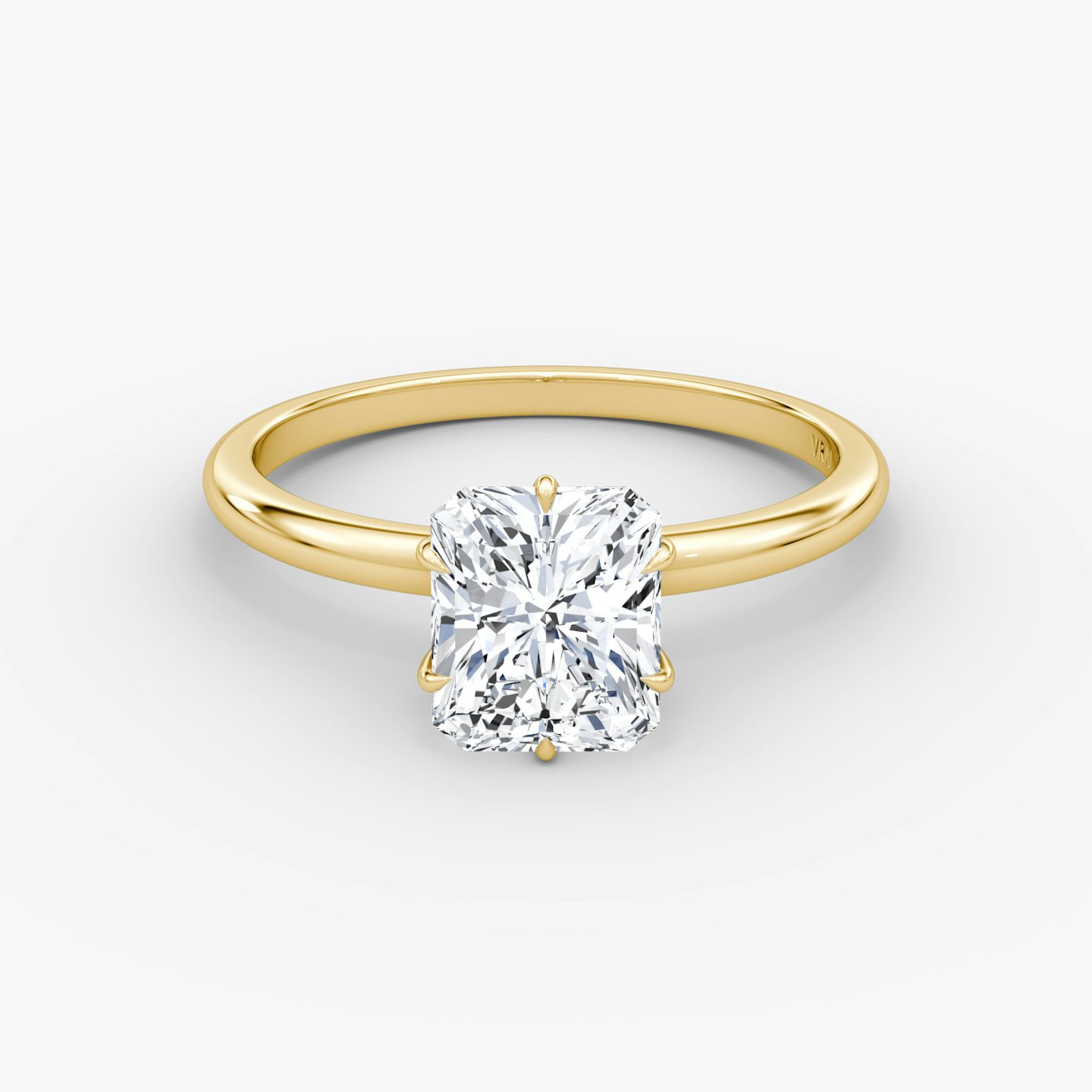 V | Radiante | 18k | Oro amarillo | bandAccent: Simple | diamondOrientation: vertical | caratWeight: other