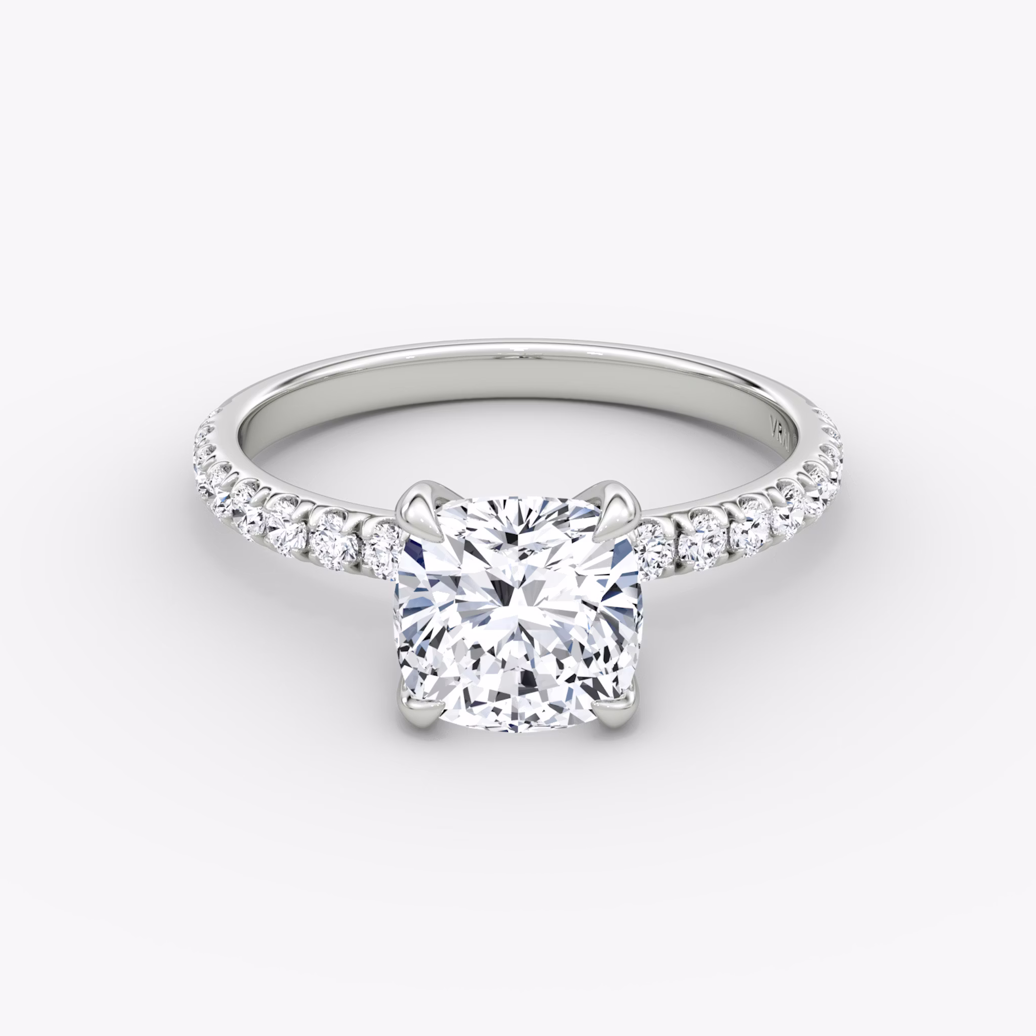The Classic | Cushion | 18k | White Gold | bandAccent: Pavé | bandWidth: large | diamondOrientation: vertical | caratWeight: other