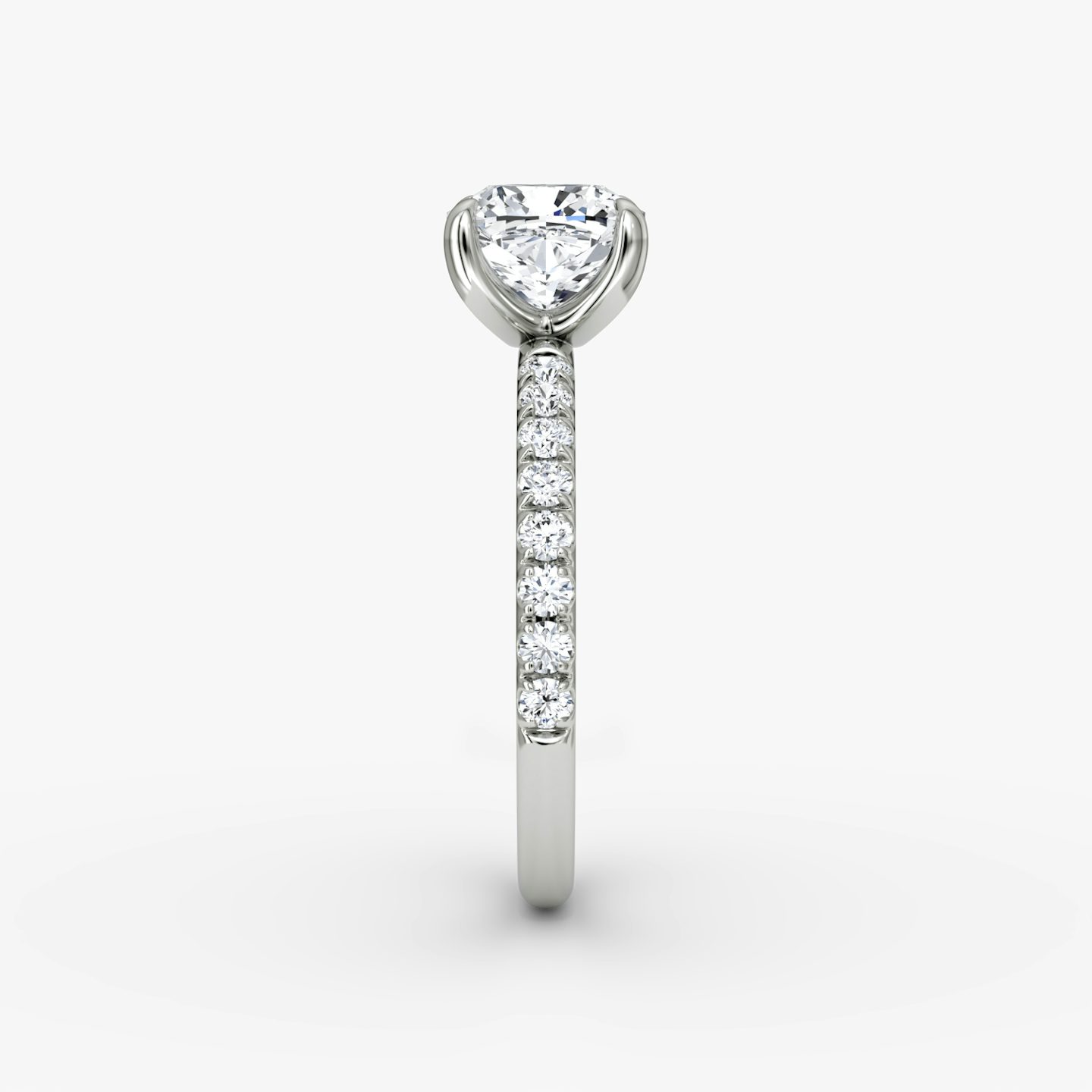 The Classic | Cushion | 18k | White Gold | bandAccent: Pavé | bandWidth: large | diamondOrientation: vertical | caratWeight: other