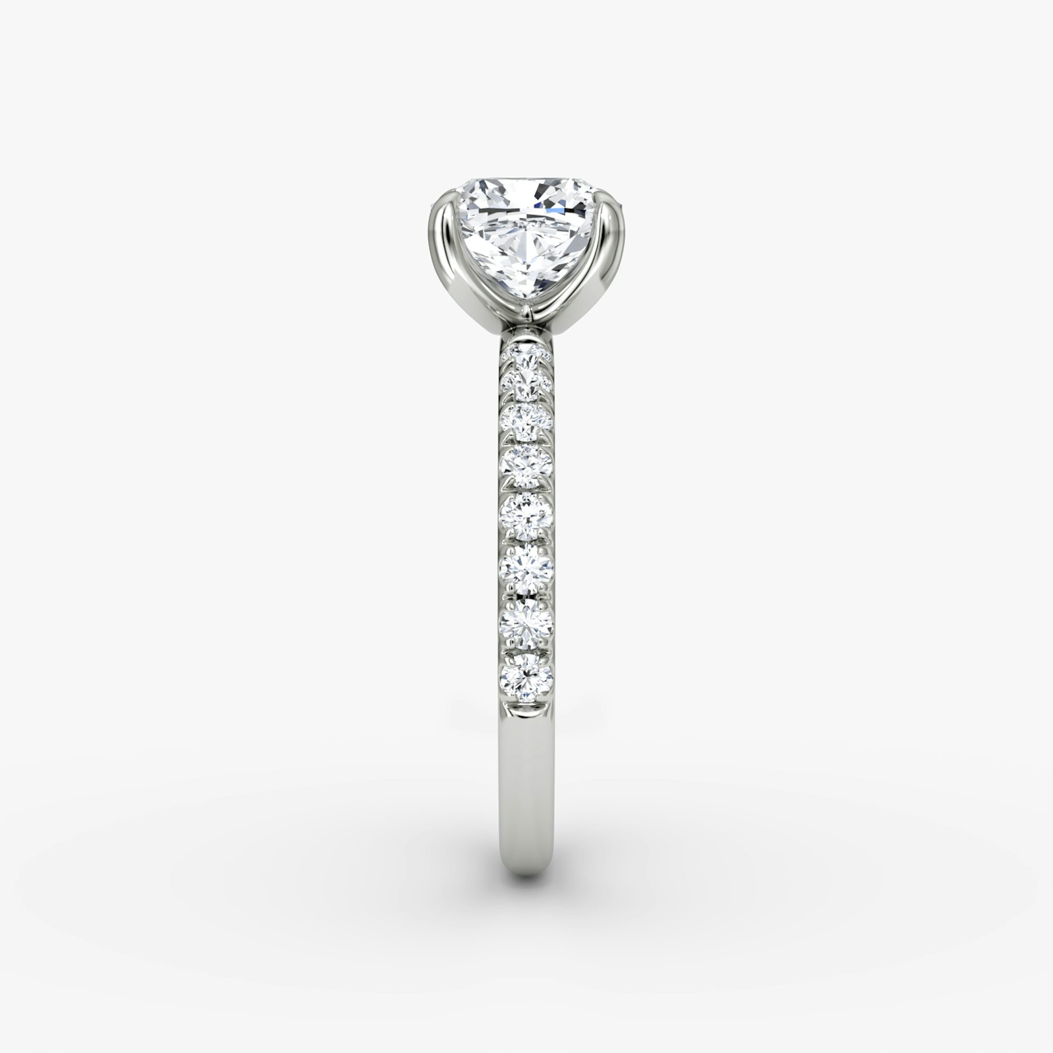 The Classic | Cushion | 18k | White Gold | bandAccent: Pavé | bandWidth: large | diamondOrientation: vertical | caratWeight: other