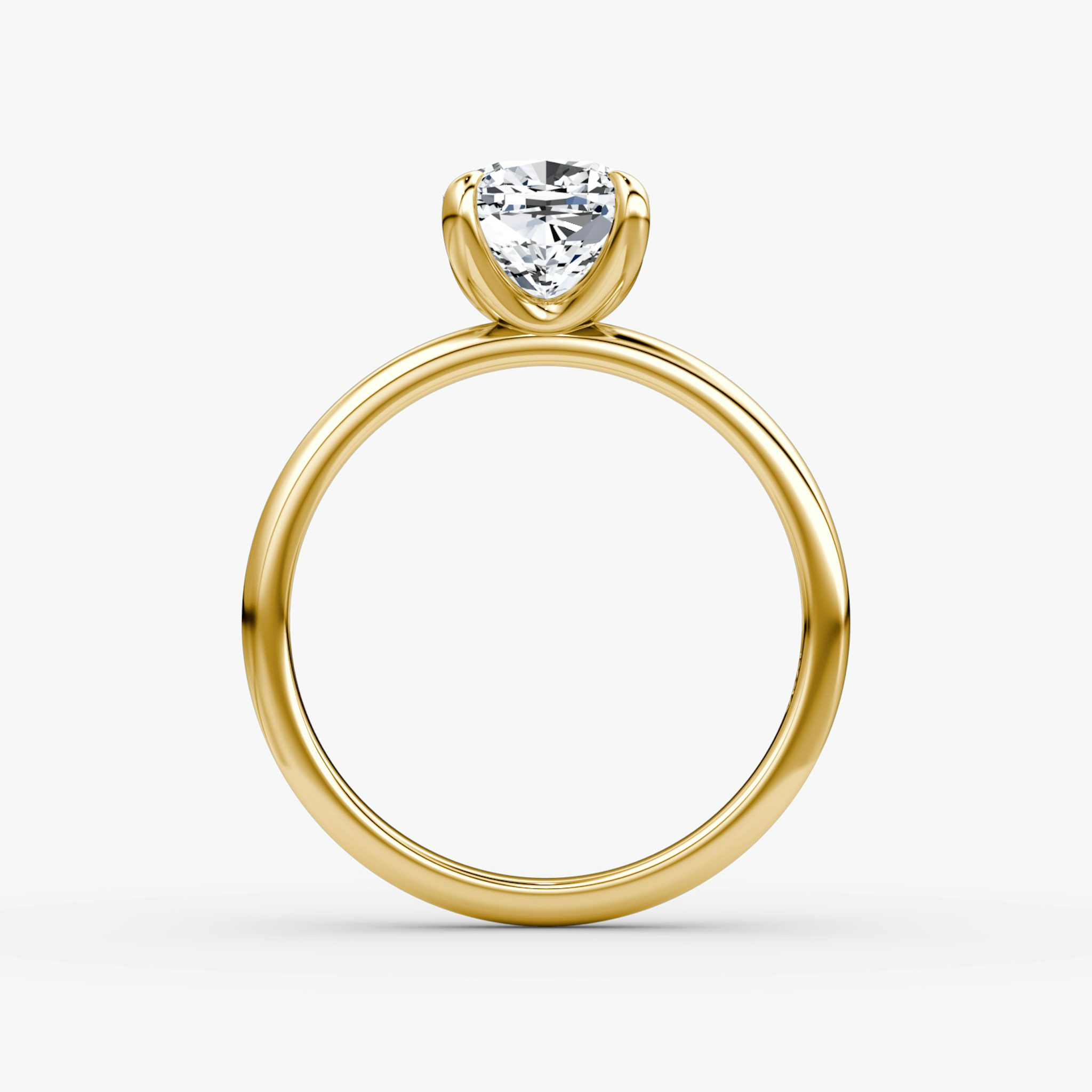 The Classic | Cushion | 18k | Yellow Gold | bandAccent: Plain | bandWidth: large | diamondOrientation: vertical | caratWeight: other