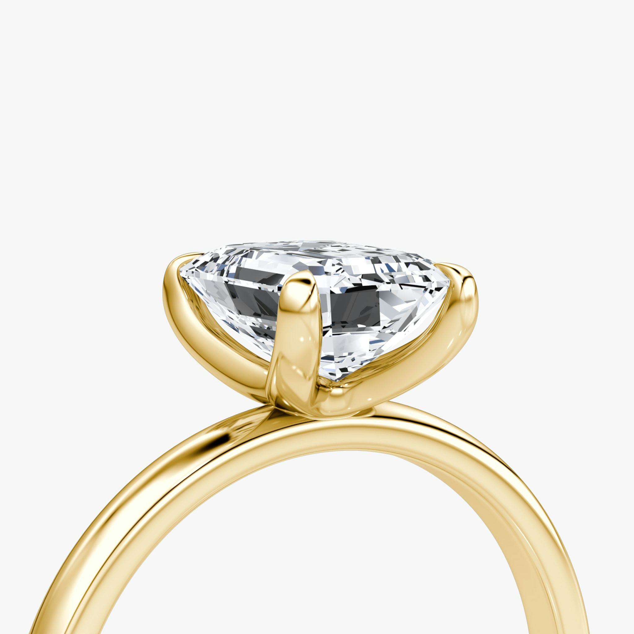 The Classic | Emerald | 18k | Yellow Gold | bandAccent: Plain | bandWidth: large | diamondOrientation: vertical | caratWeight: other