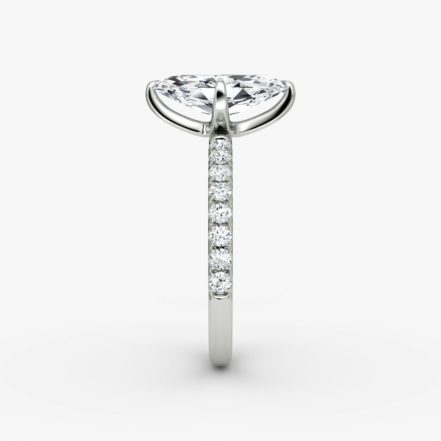 The Classic | Marquise | 18k | White Gold | bandAccent: Pavé | bandWidth: large | diamondOrientation: vertical | caratWeight: other