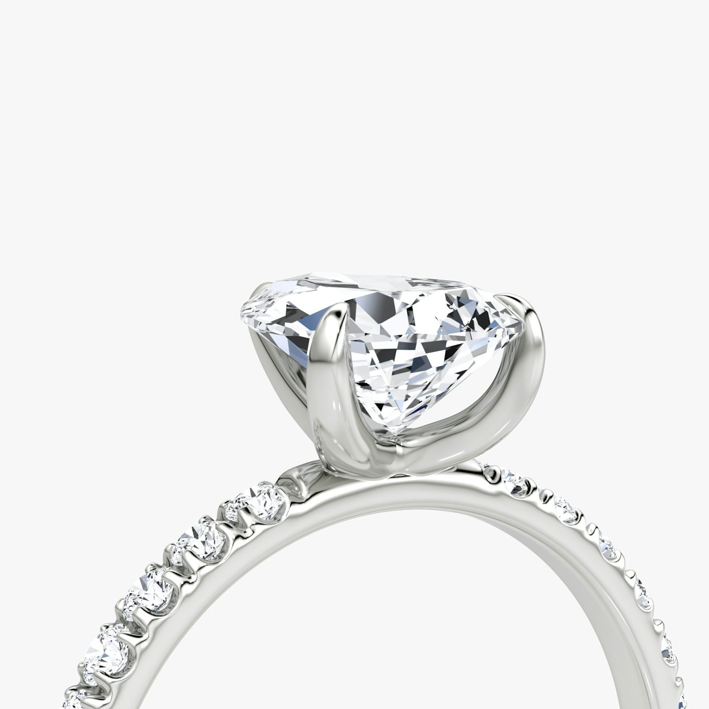 The Classic | Pear | 18k | White Gold | bandAccent: Pavé | bandWidth: large | diamondOrientation: vertical | caratWeight: other