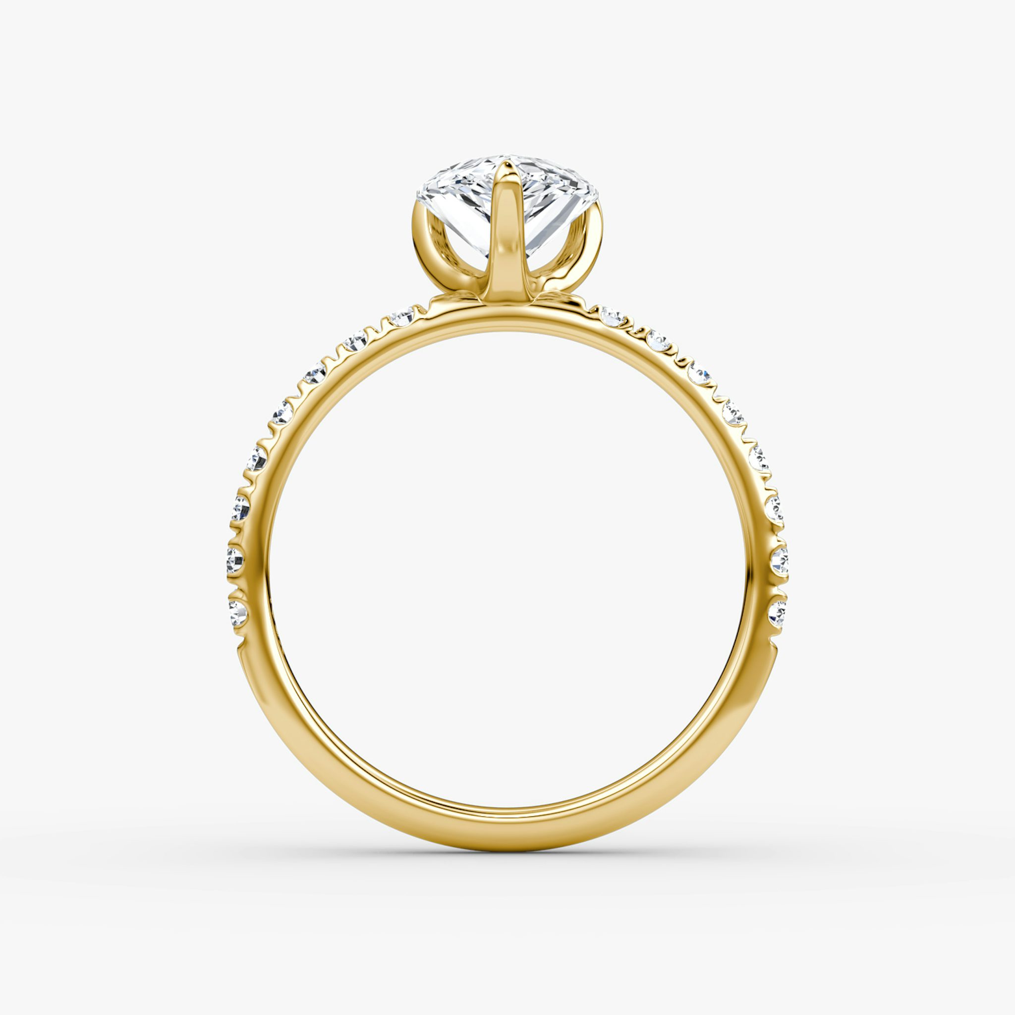 The Classic | Pear | 18k | Yellow Gold | bandAccent: Pavé | bandWidth: large | diamondOrientation: vertical | caratWeight: other