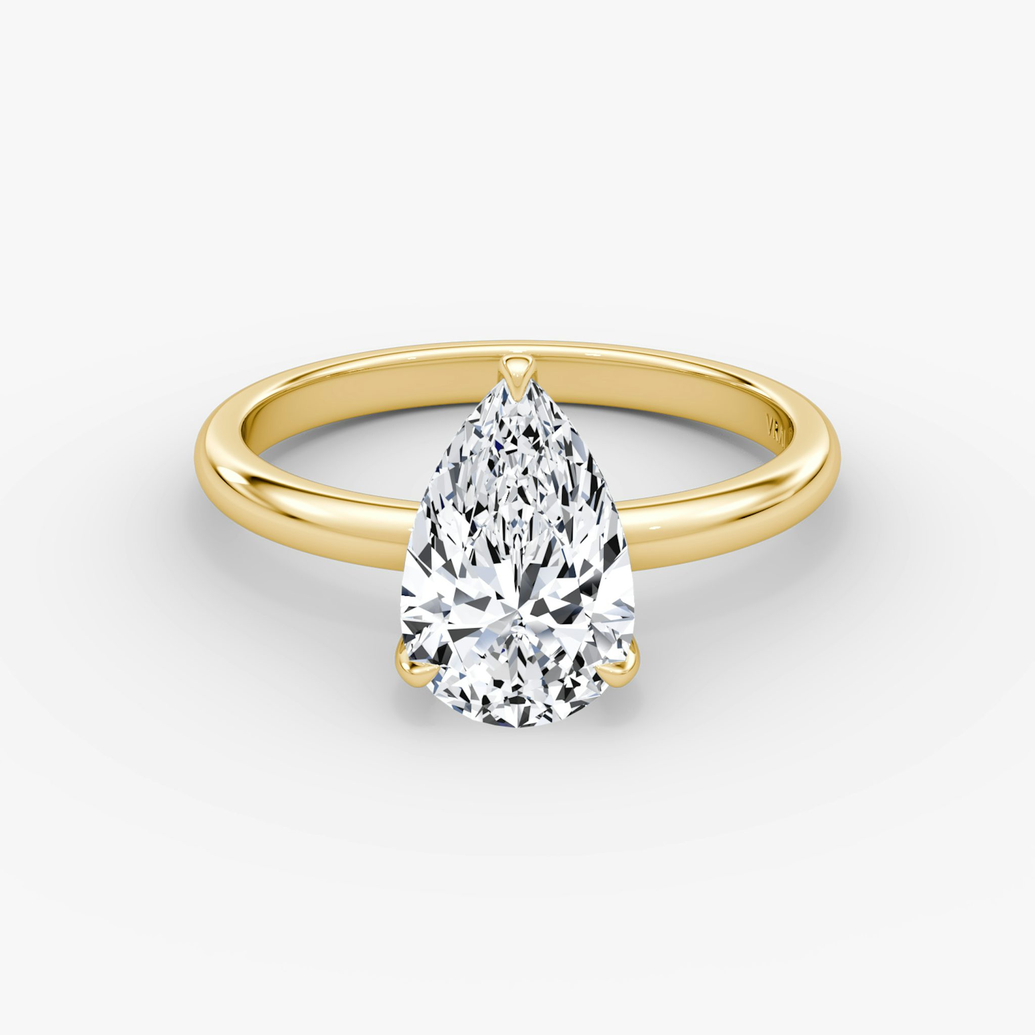 The Classic | Pear | 18k | Yellow Gold | bandAccent: Plain | bandWidth: large | diamondOrientation: vertical | caratWeight: other