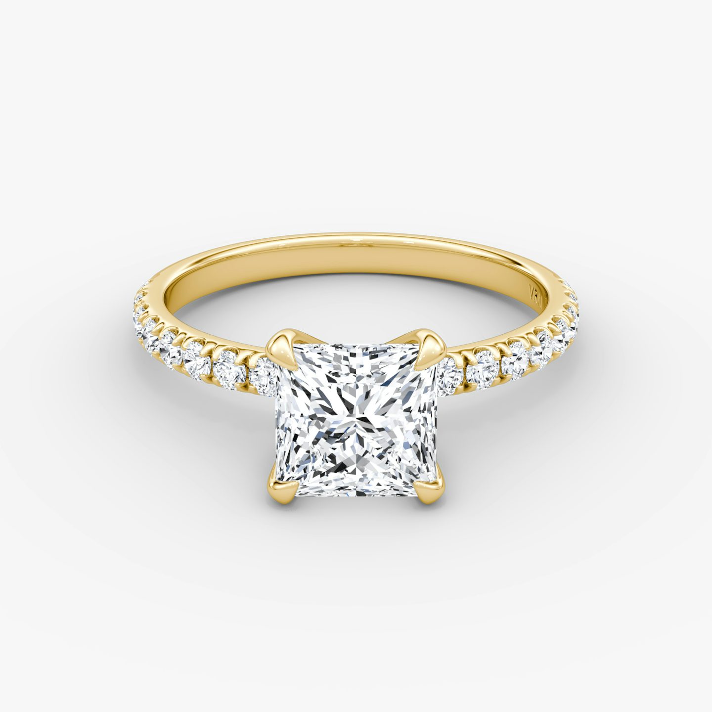The Classic | Princess | 18k | Yellow Gold | bandAccent: Pavé | bandWidth: large | diamondOrientation: vertical | caratWeight: other