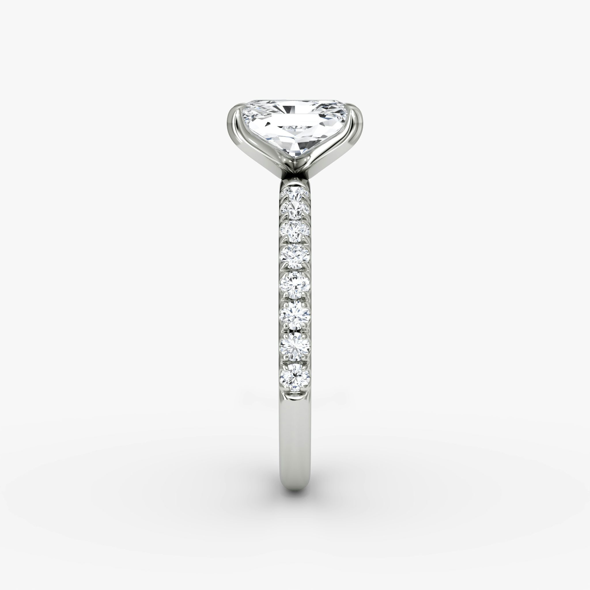 The Classic | Radiant | 18k | White Gold | bandAccent: Pavé | bandWidth: large | diamondOrientation: vertical | caratWeight: other