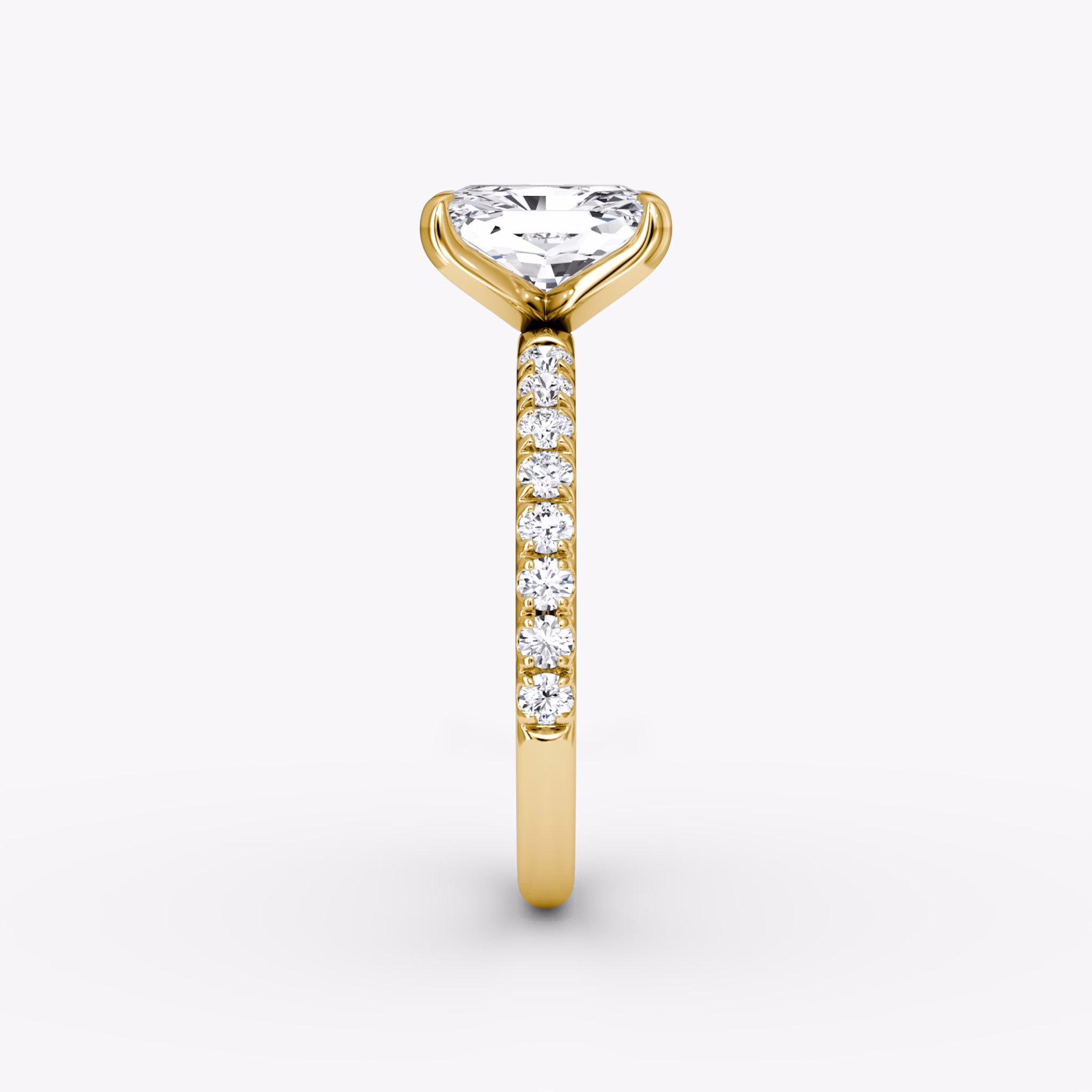 The Classic | Radiant | 18k | Yellow Gold | bandAccent: Pavé | bandWidth: large | diamondOrientation: vertical | caratWeight: other