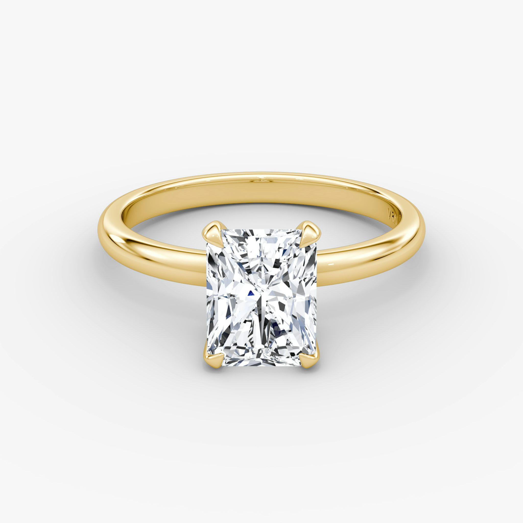 The Classic | Radiant | 18k | Yellow Gold | bandAccent: Plain | bandWidth: large | diamondOrientation: vertical | caratWeight: other