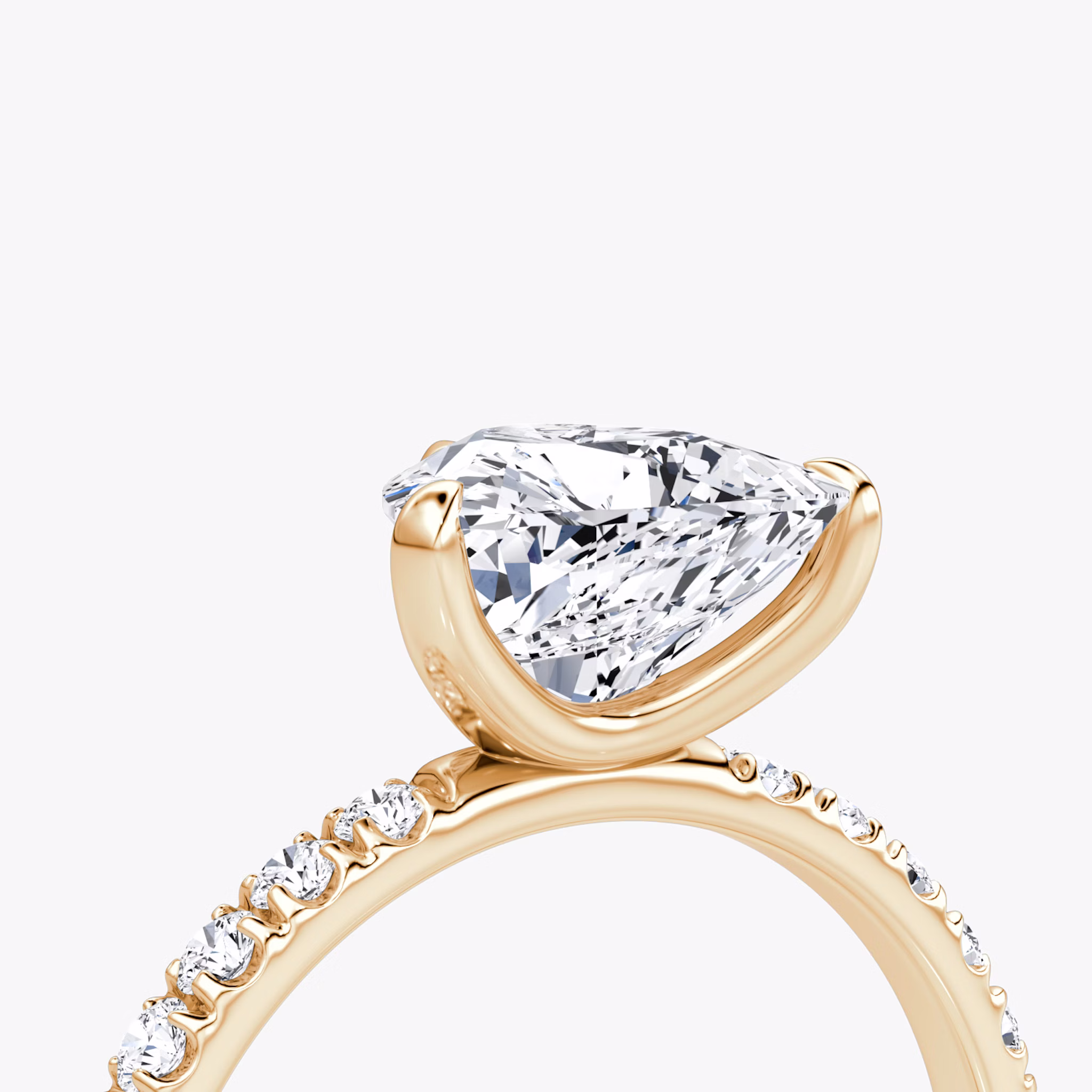 Classic | Trillant | 14k | Roségold | bandAccent: Mit Pavé-Besatz | bandWidth: large | diamondOrientation: vertical | caratWeight: other