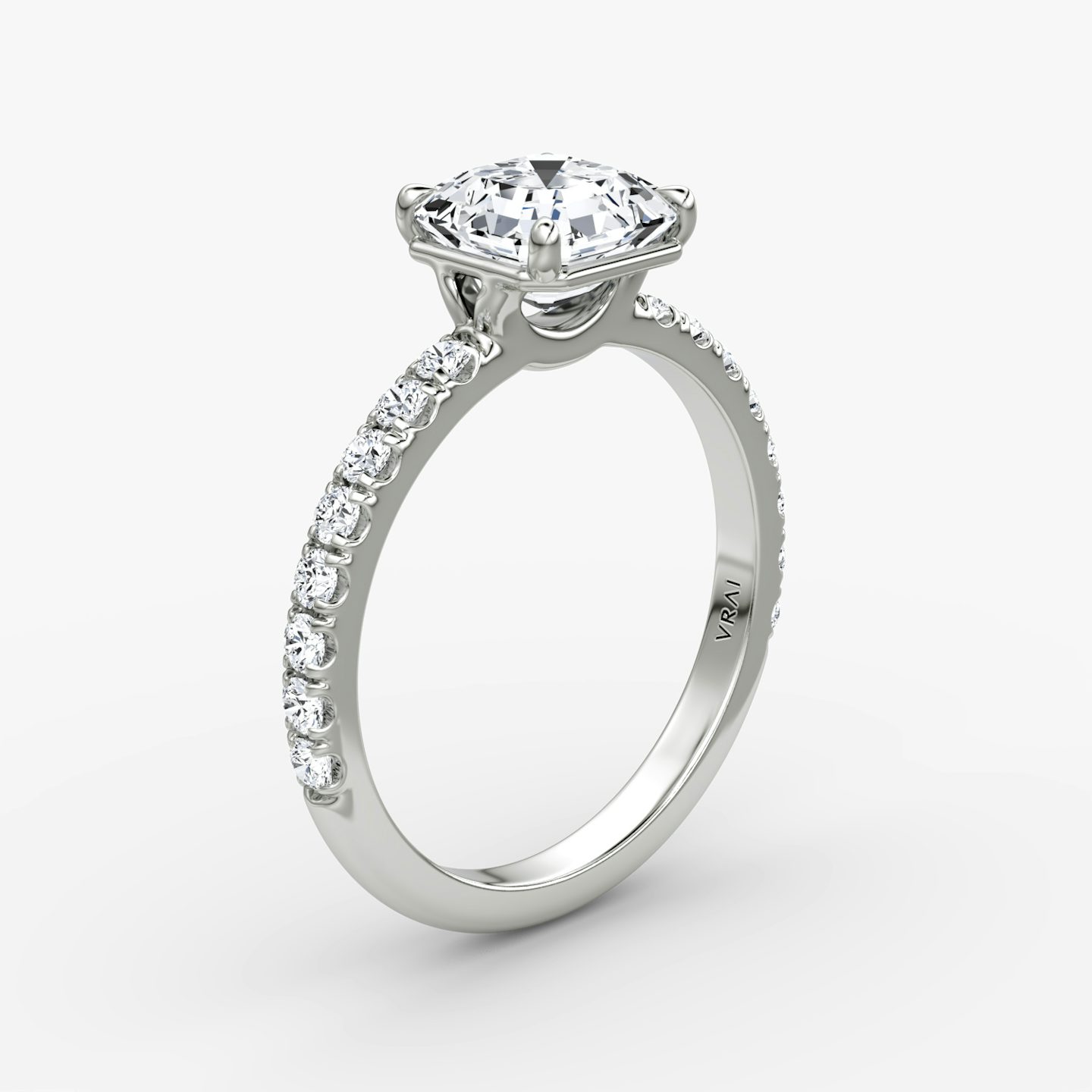 The Signature | Asscher | 18k | White Gold | bandAccent: Pavé | bandWidth: large | hiddenHalo: no | diamondOrientation: vertical | caratWeight: other