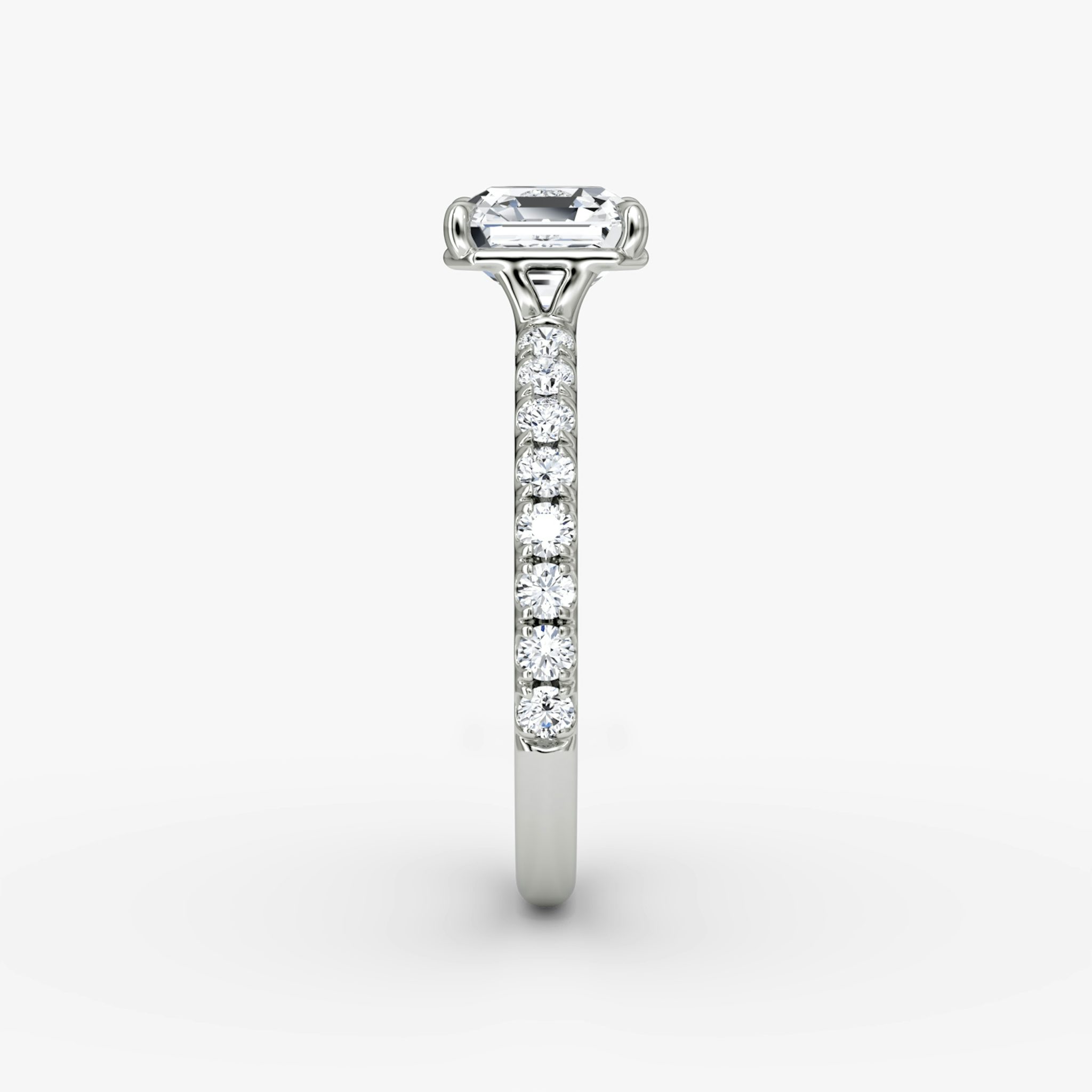 The Signature | Asscher | 18k | White Gold | bandAccent: Pavé | bandWidth: large | hiddenHalo: no | diamondOrientation: vertical | caratWeight: other