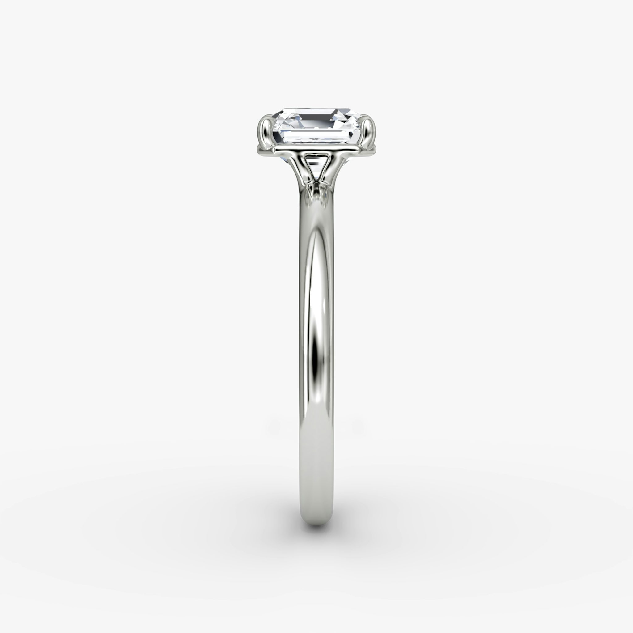 The Signature | Asscher | 18k | White Gold | bandAccent: Plain | bandWidth: large | hiddenHalo: no | diamondOrientation: vertical | caratWeight: other