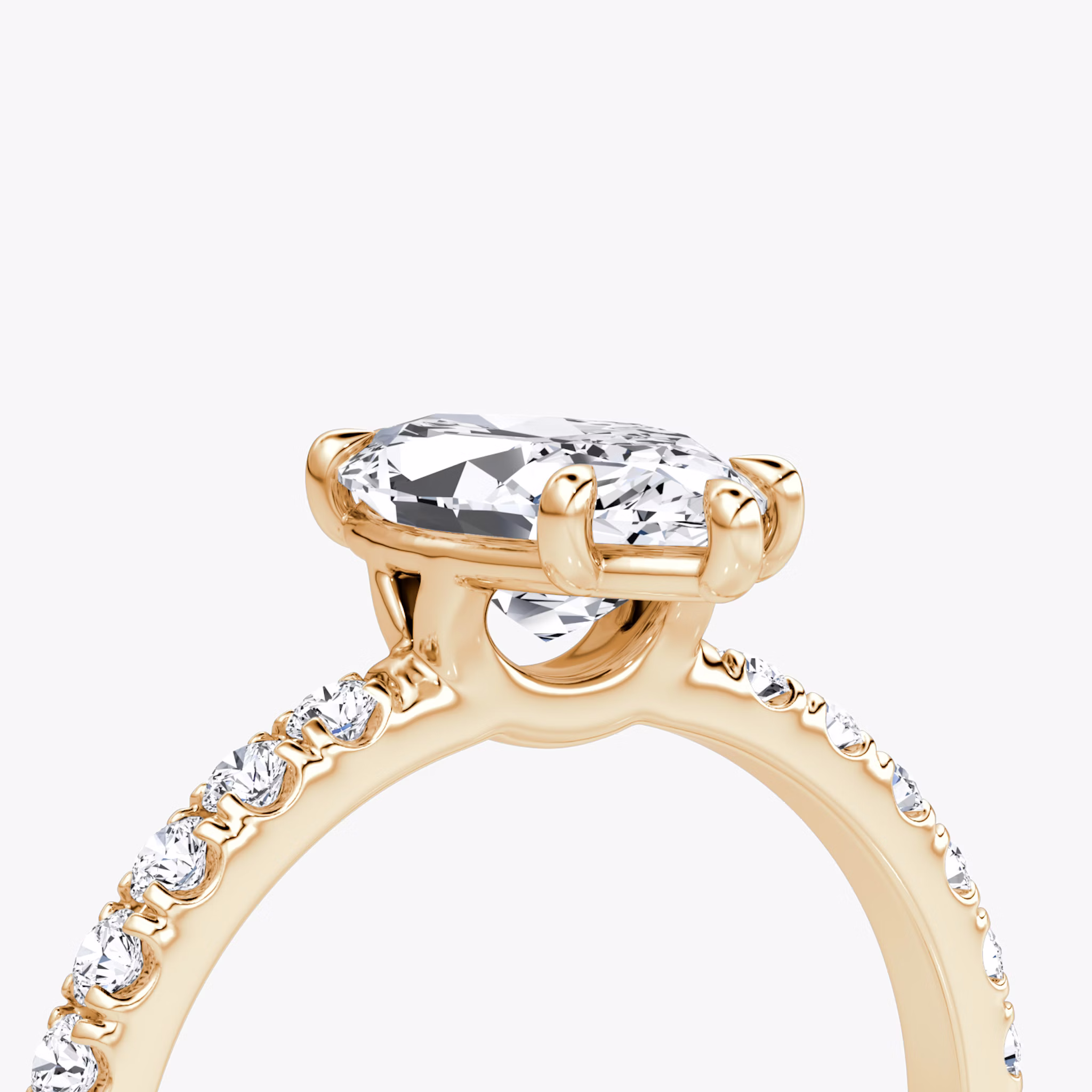 Signature | Marquise | 14k | Roségold | bandAccent: Mit Pavé-Besatz | bandWidth: large | hiddenHalo: no | diamondOrientation: vertical | caratWeight: other