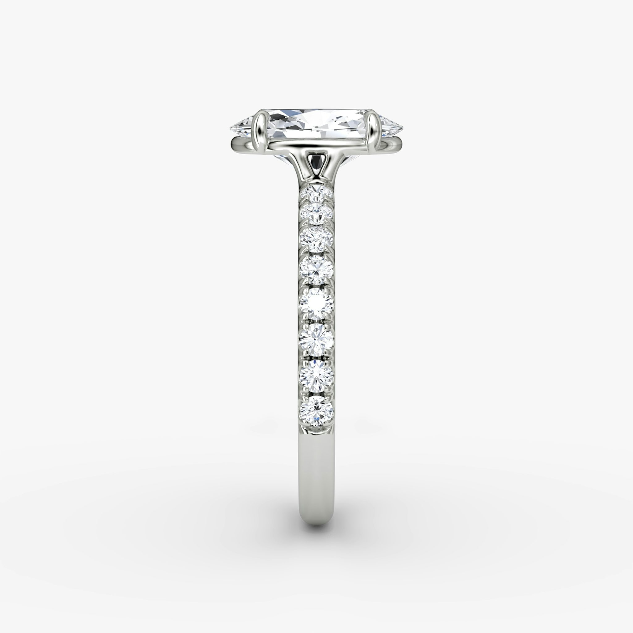 The Signature | Oval | 18k | White Gold | bandAccent: Pavé | bandWidth: large | hiddenHalo: no | diamondOrientation: vertical | caratWeight: other