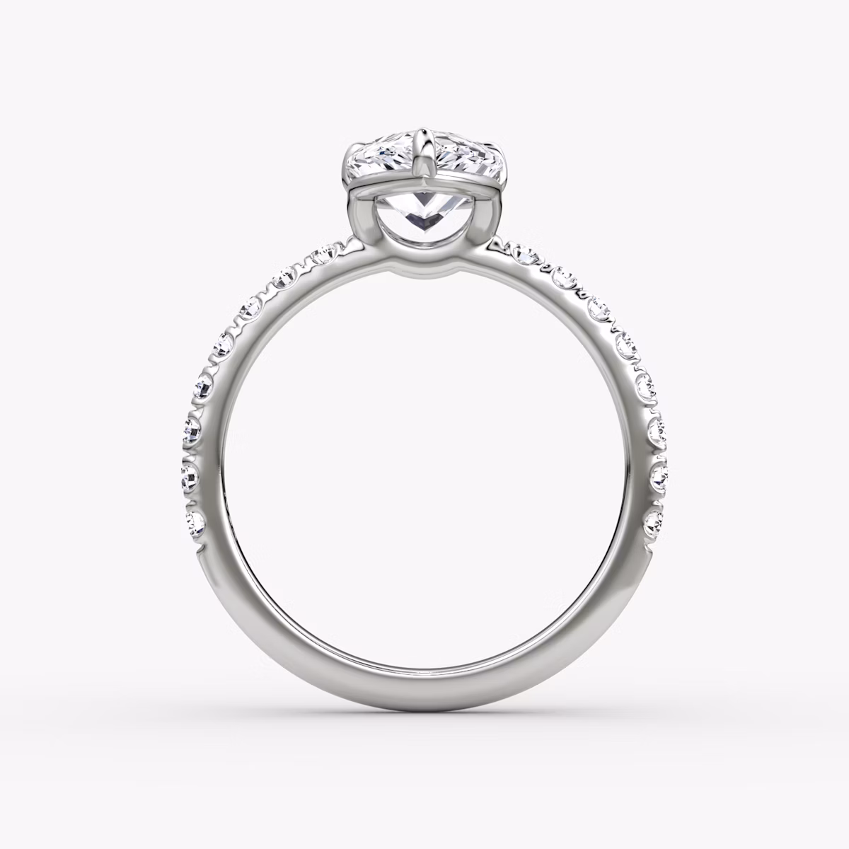 The Signature | Pear | 18k | White Gold | bandAccent: Pavé | bandWidth: large | hiddenHalo: no | diamondOrientation: vertical | caratWeight: other