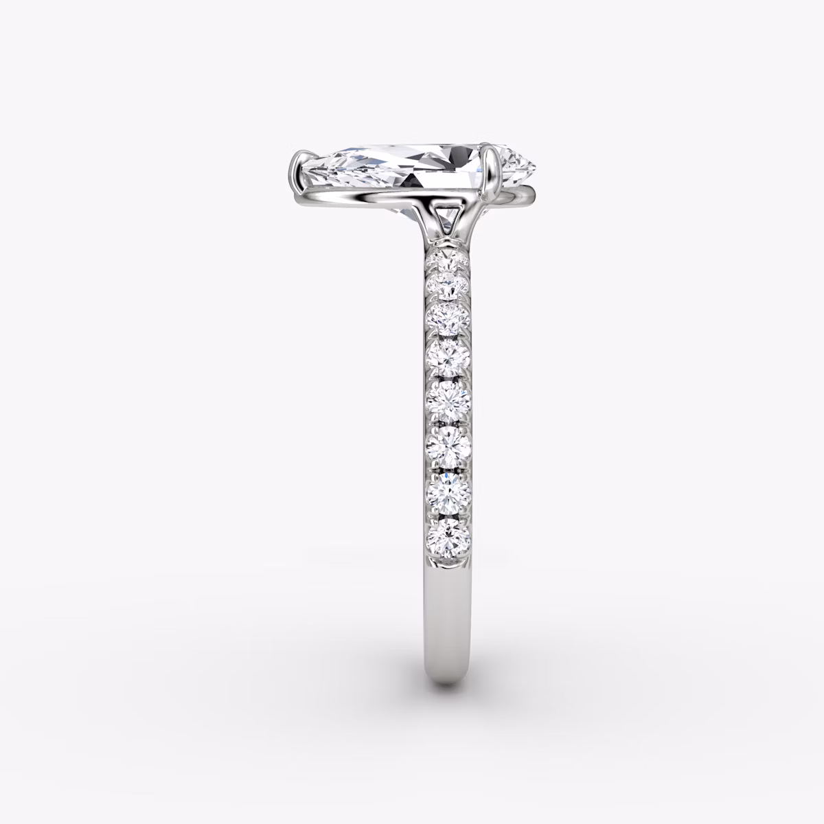 The Signature | Pear | 18k | White Gold | bandAccent: Pavé | bandWidth: large | hiddenHalo: no | diamondOrientation: vertical | caratWeight: other