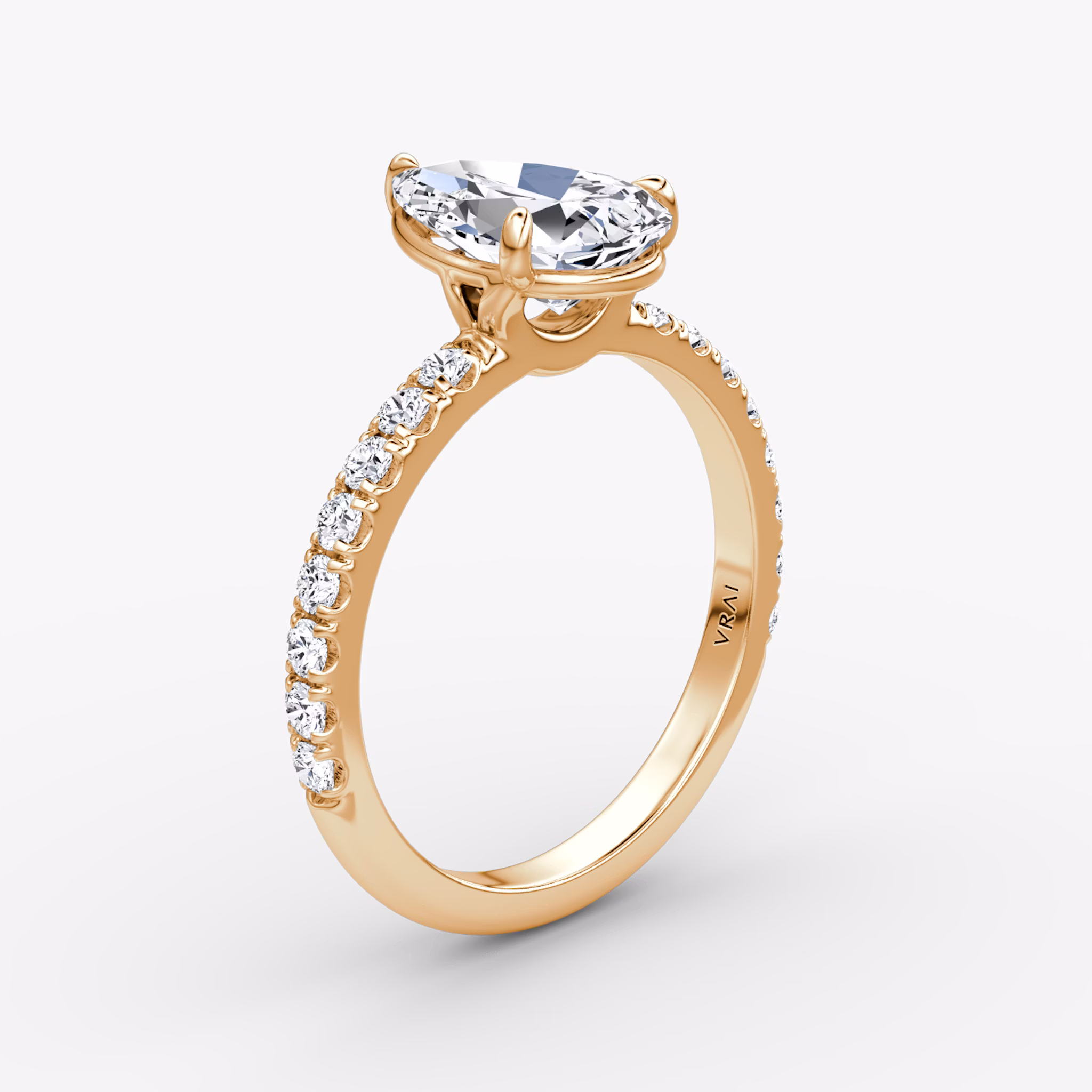 Signature | Tropfen | 14k | Roségold | bandAccent: Mit Pavé-Besatz | bandWidth: large | hiddenHalo: no | diamondOrientation: vertical | caratWeight: other